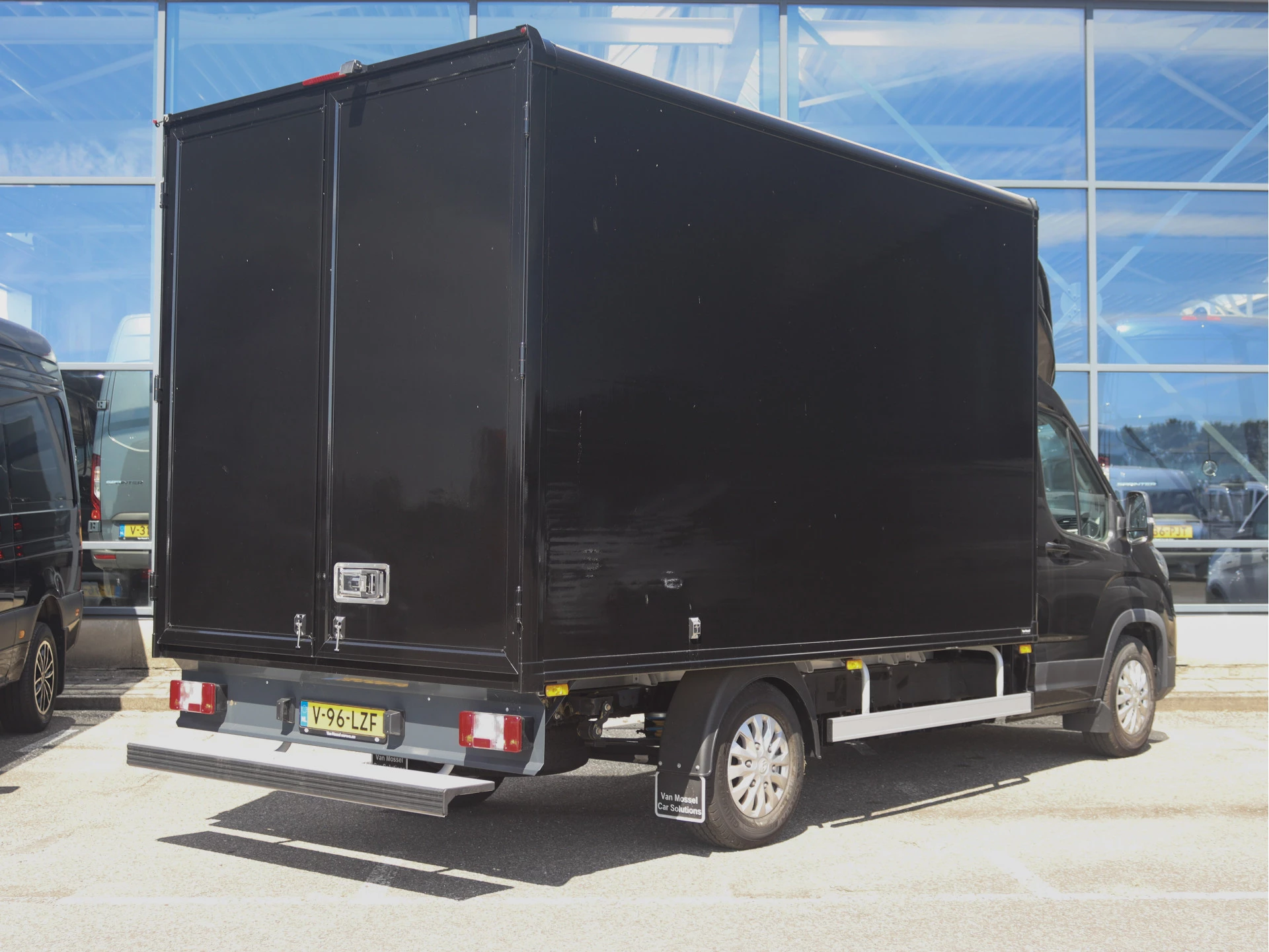 Maxus eDeliver9 – autofoto 4