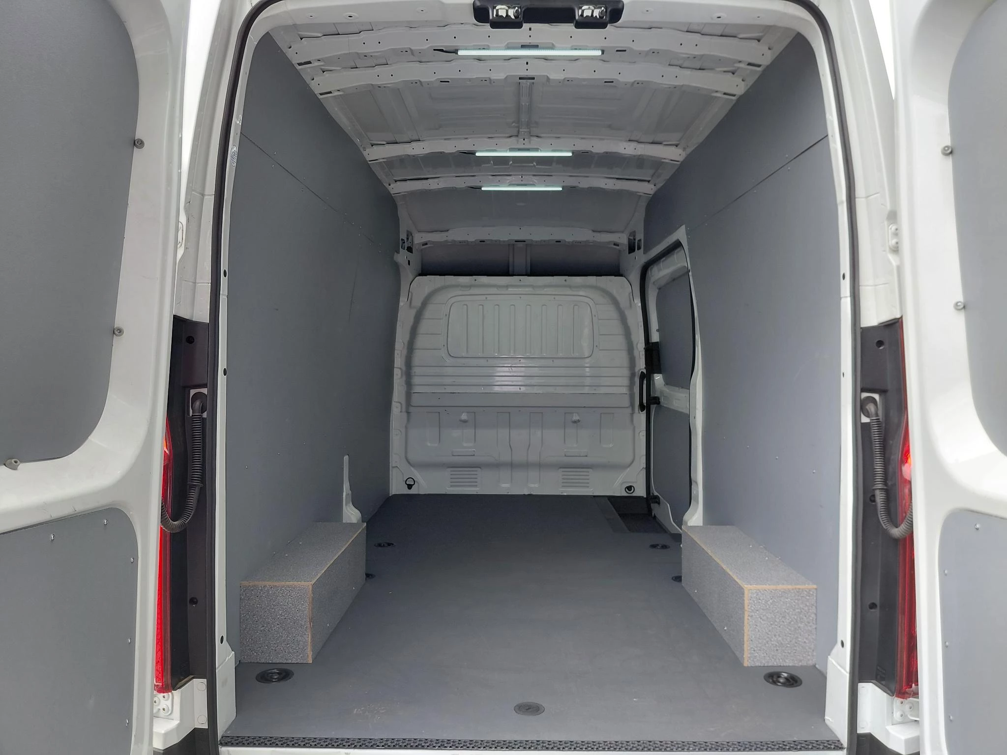Maxus eDeliver9 – autofoto 4