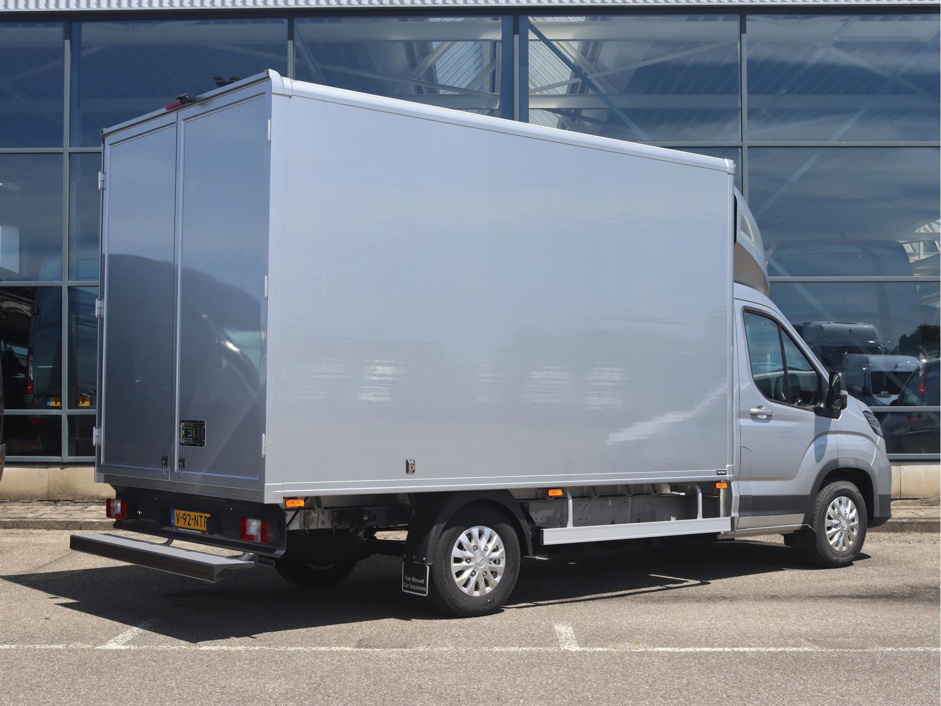 Maxus eDeliver9 – autofoto 4