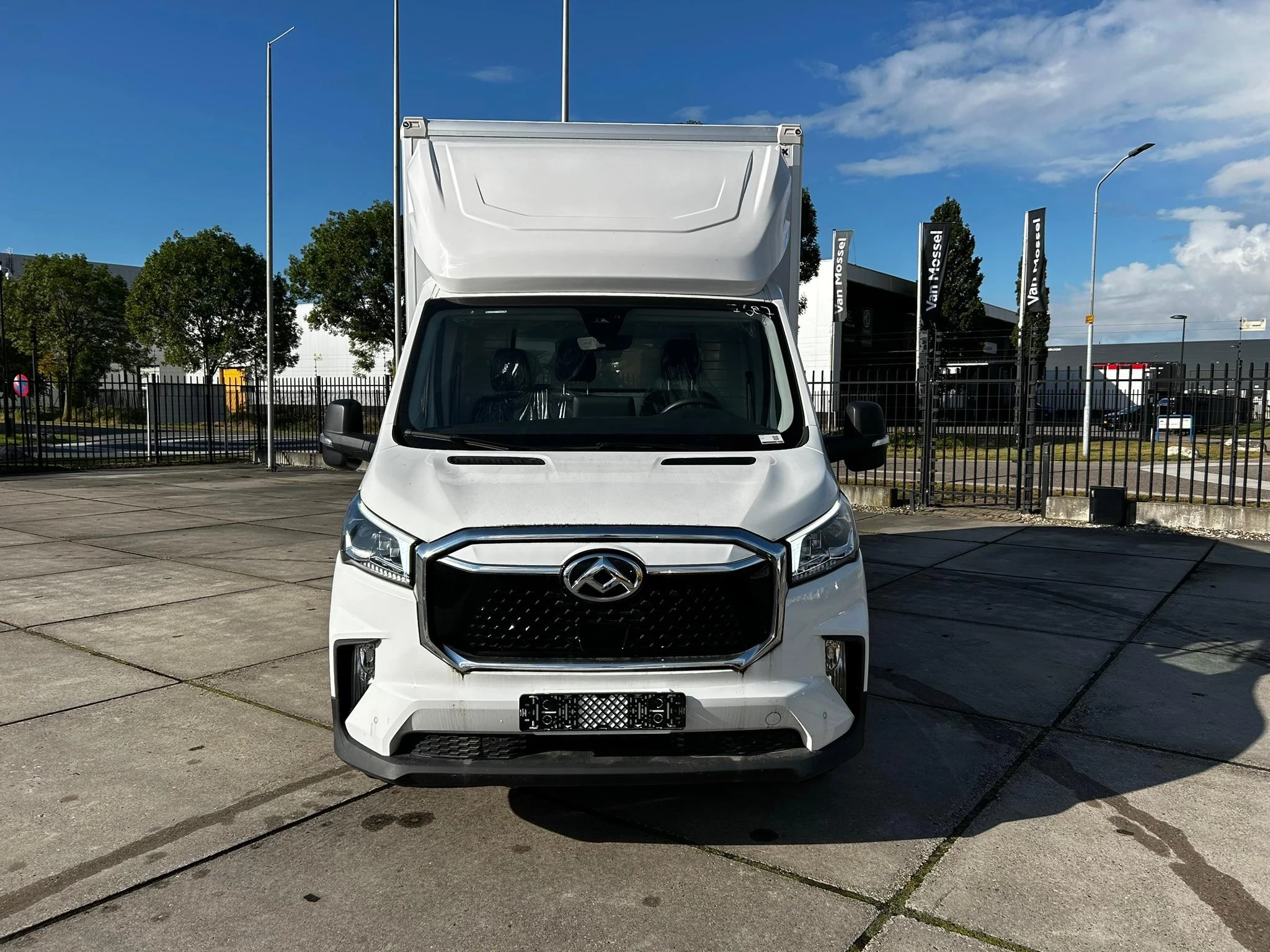 Maxus eDeliver9 – autofoto 4