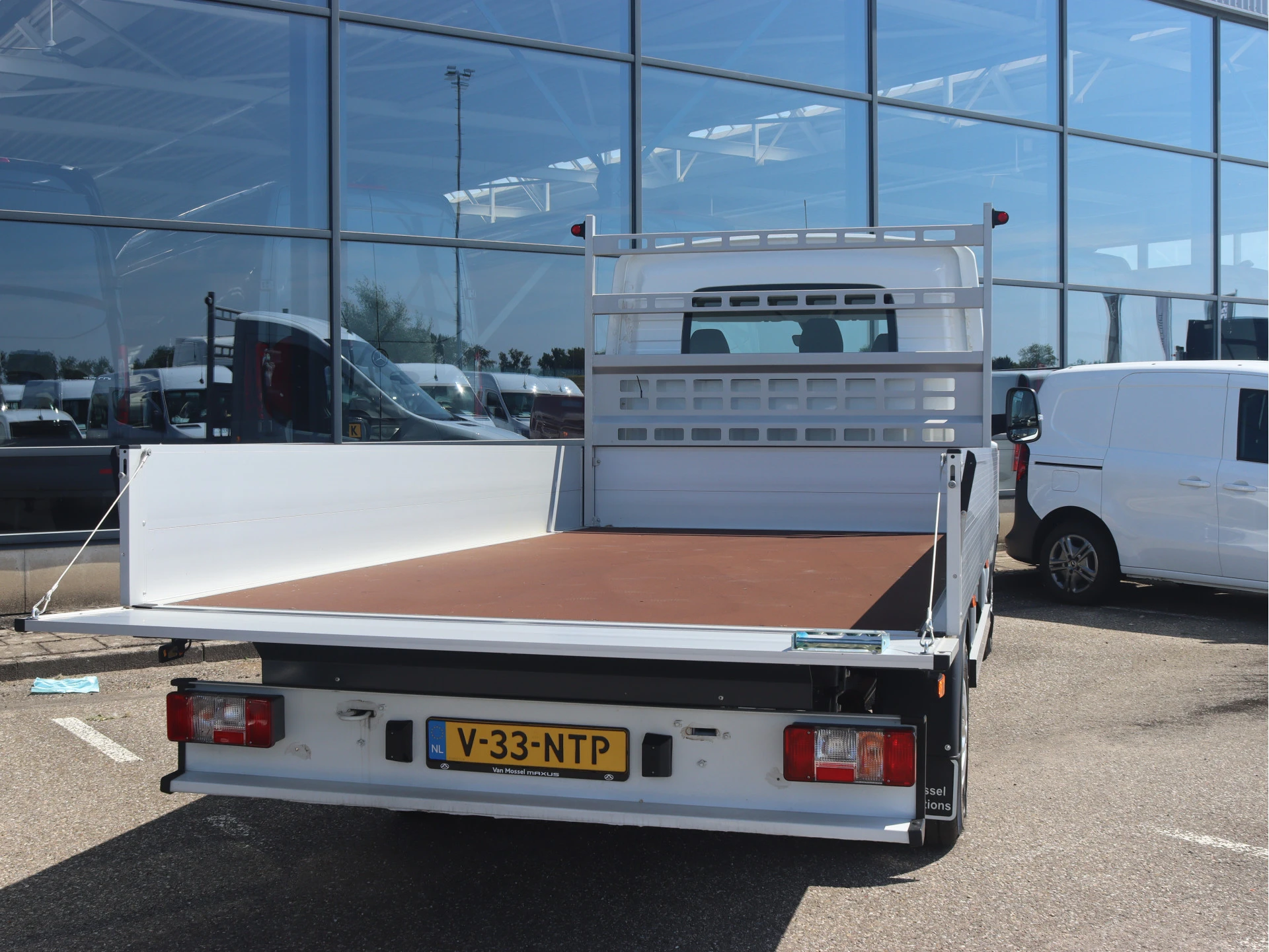 Maxus eDeliver9 – autofoto 5