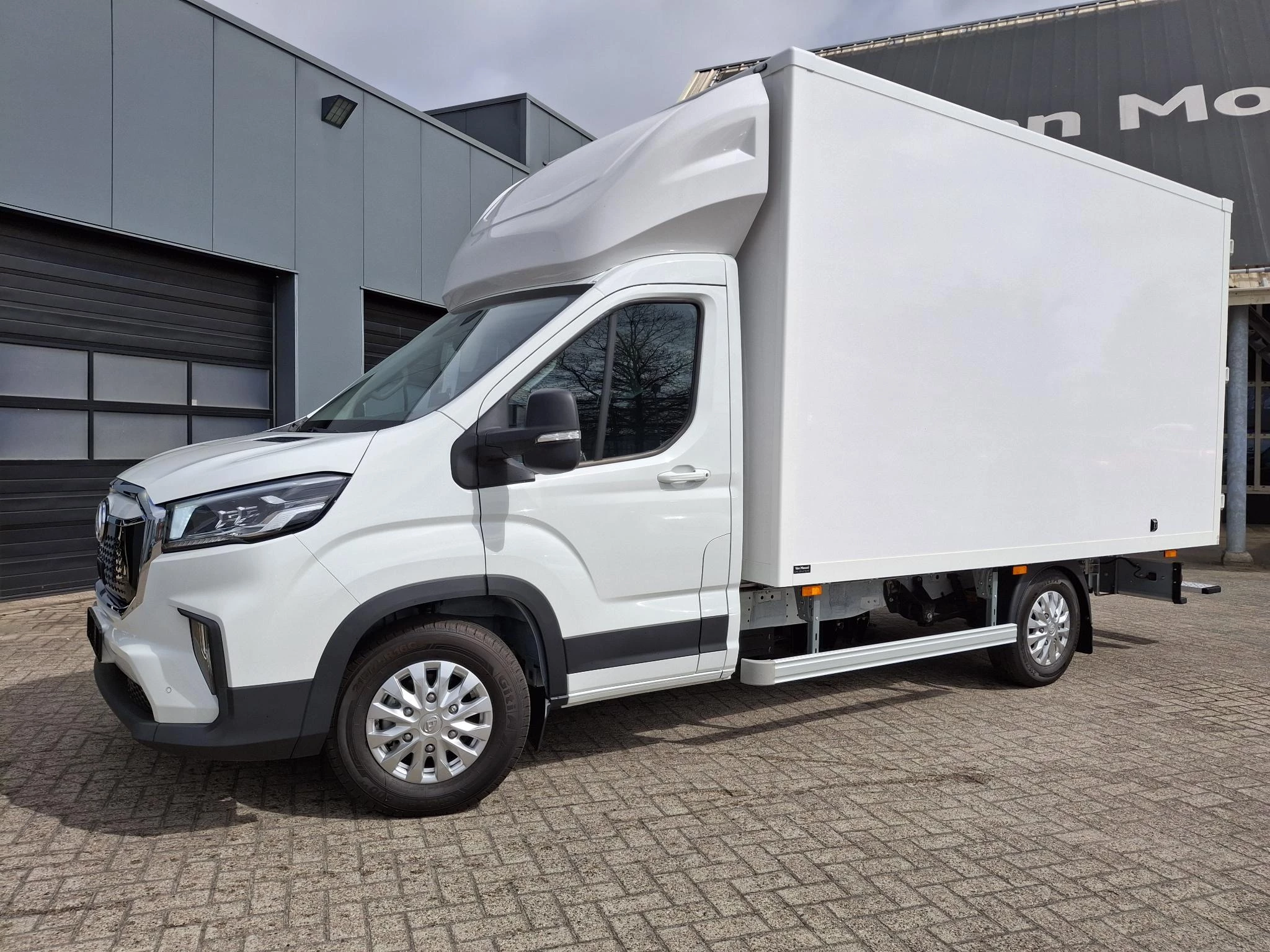 Maxus eDeliver9 – autofoto 5