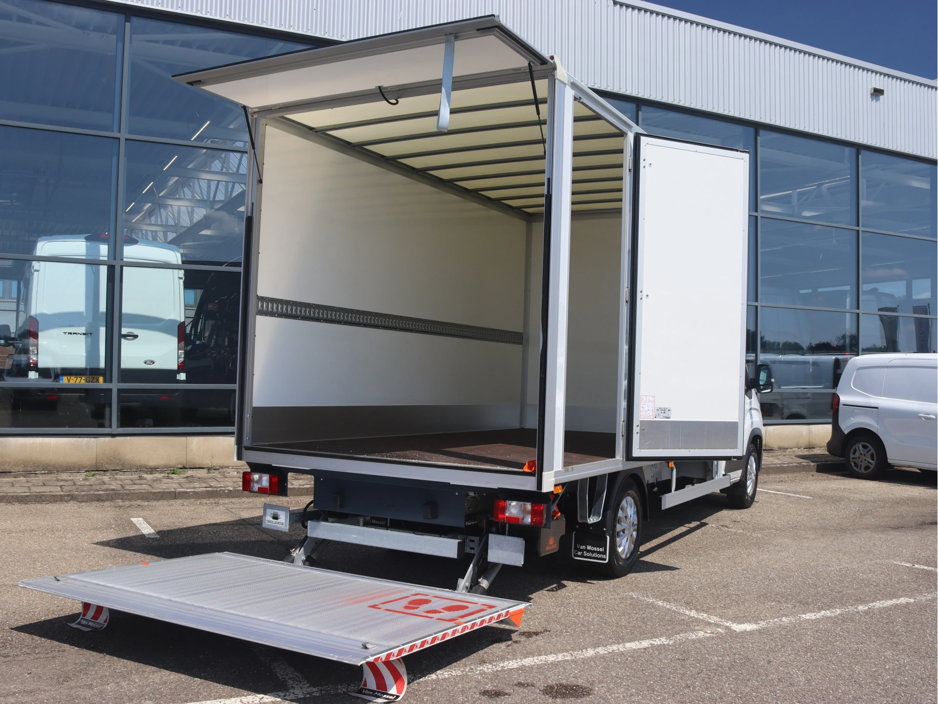 Maxus eDeliver9 – autofoto 5