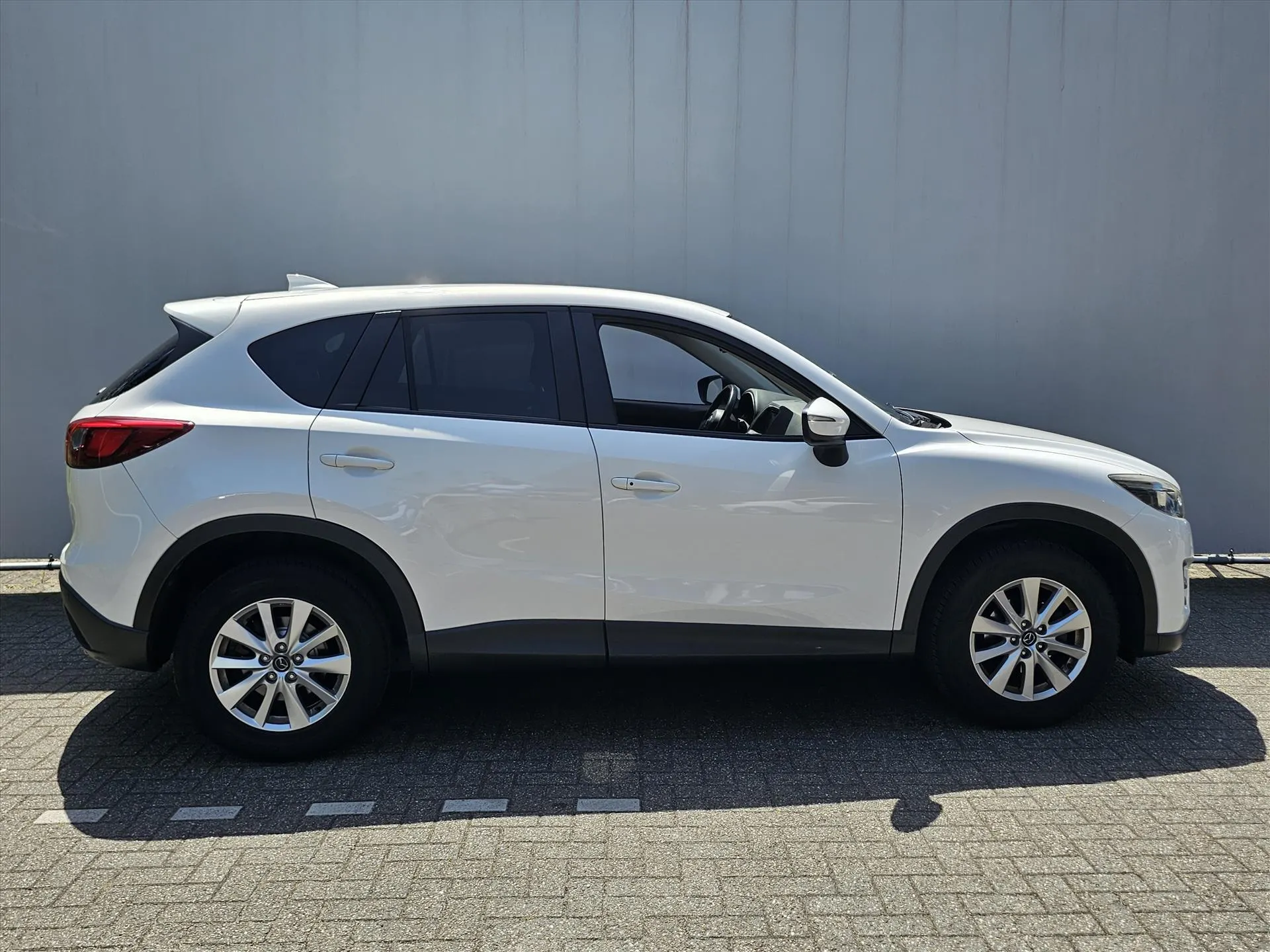 Mazda CX-5 met kenteken JP-333-F – detailfoto