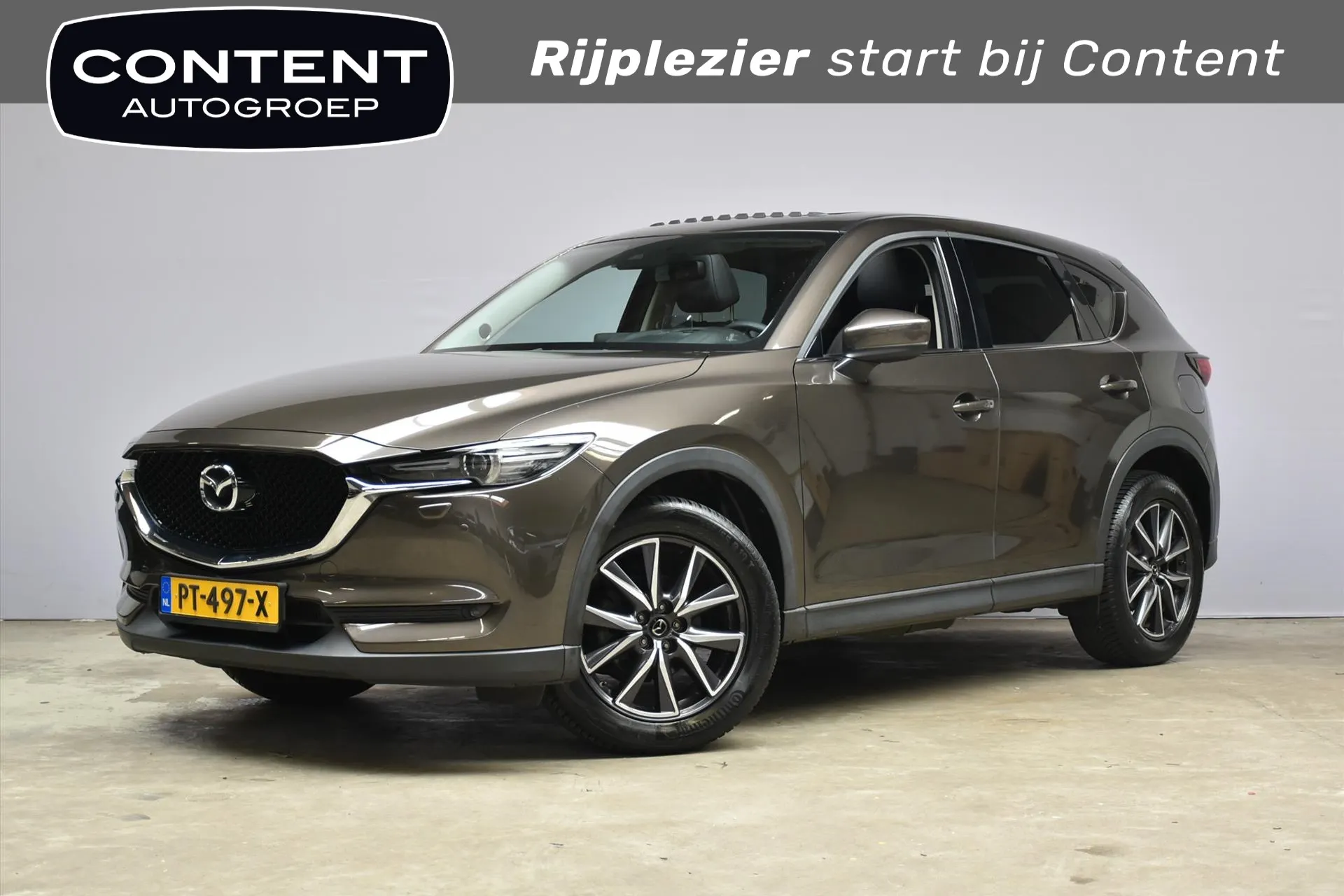 Mazda CX-5 met kenteken PT-497-X – vooraanzicht