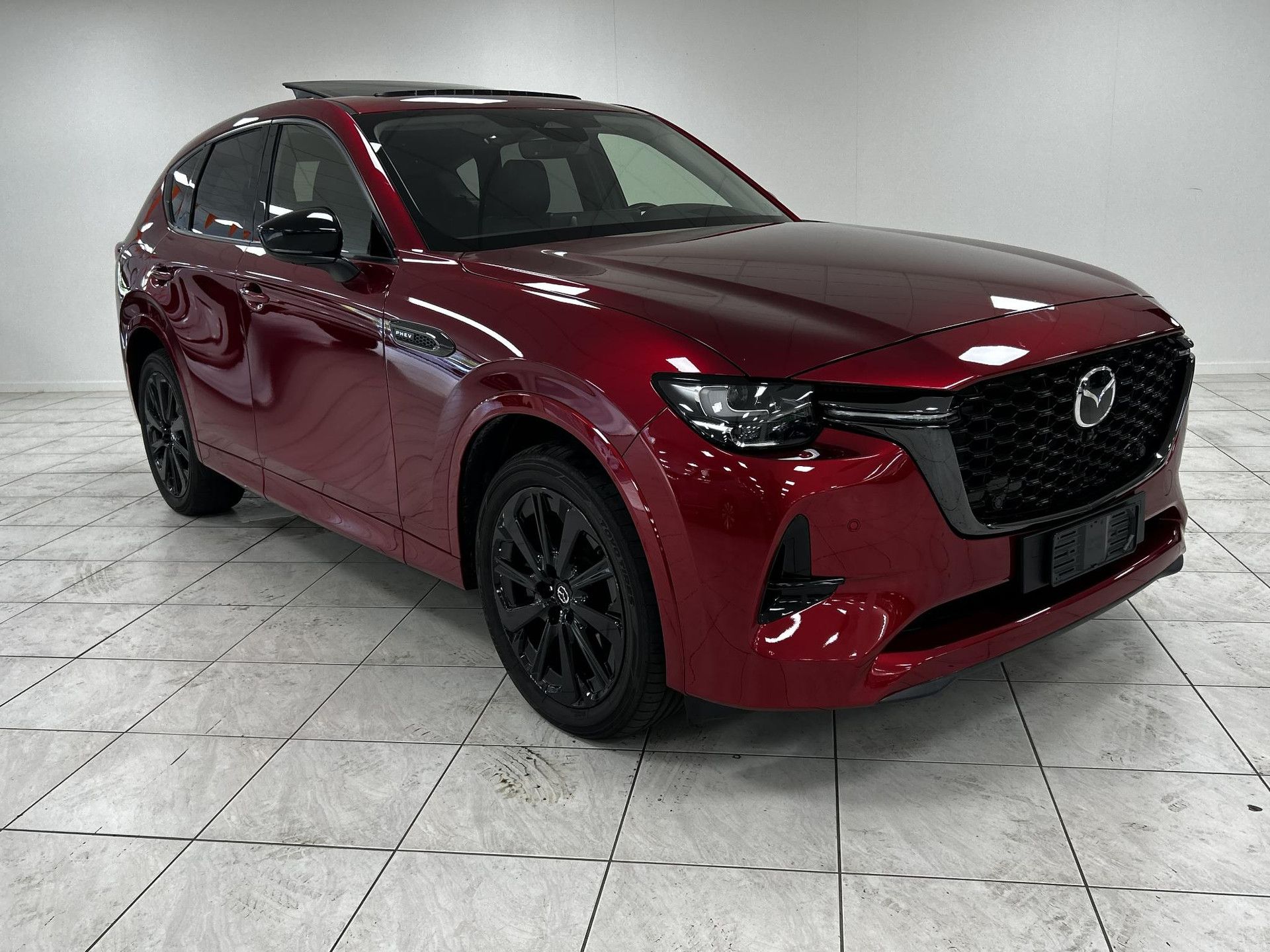 Mazda CX-60 met kenteken KLG-44-B – detailfoto