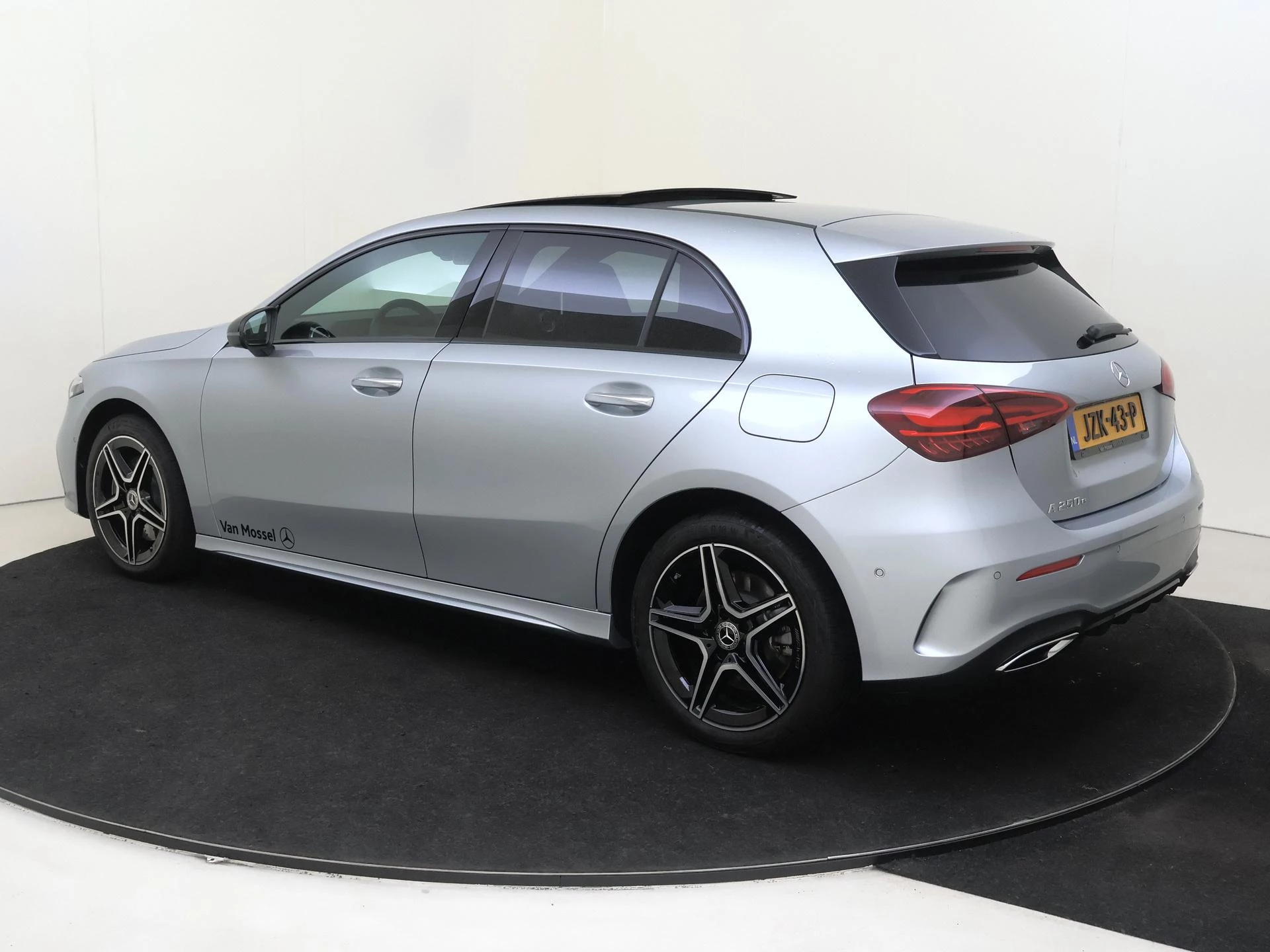 Mercedes-Benz A-Klasse met kenteken 23100 – autofoto 4