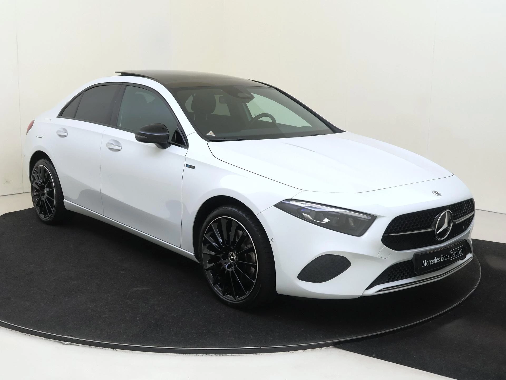 Mercedes-Benz A-Klasse met kenteken 80 – autofoto 5