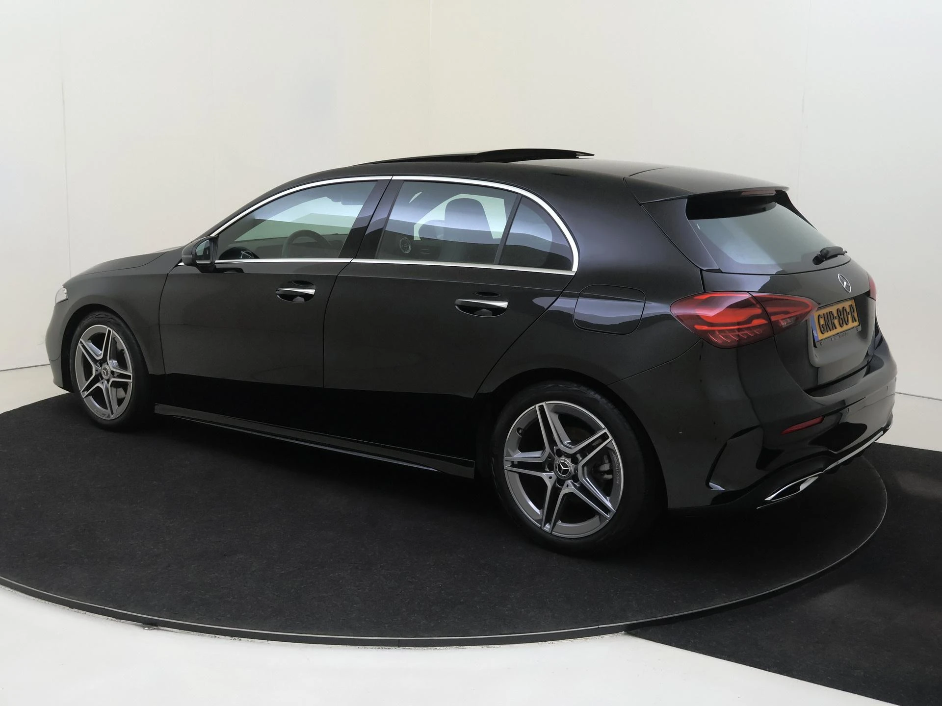 Mercedes-Benz A-Klasse met kenteken GNR-80-R – autofoto 4