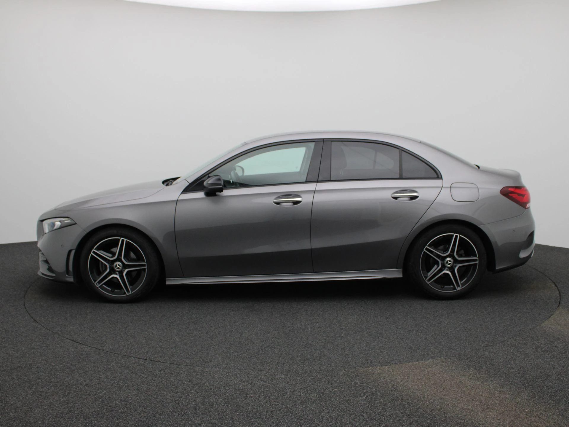 Mercedes-Benz A-Klasse met kenteken R-999-ZS – autofoto 5