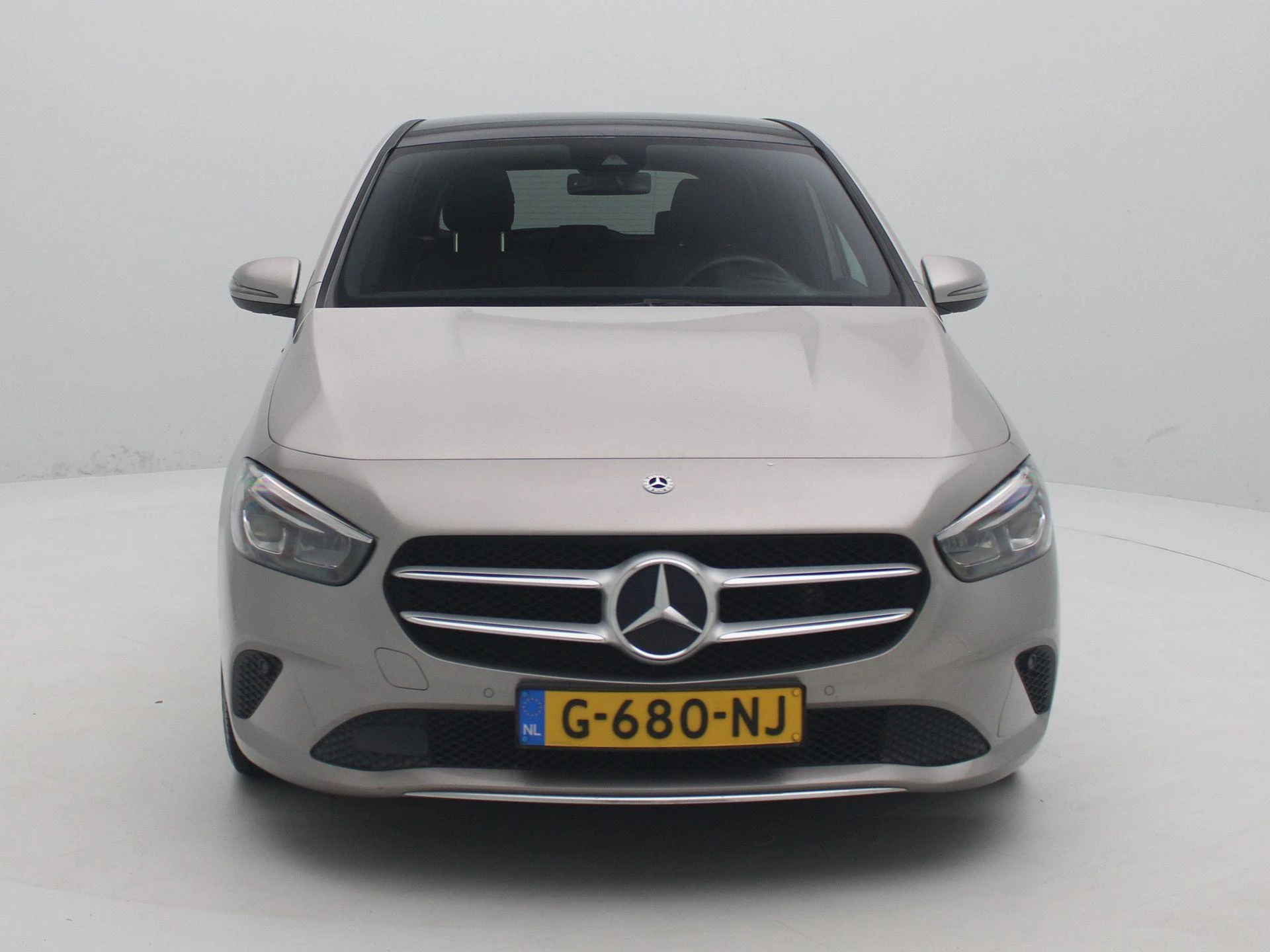 Mercedes-Benz B-Klasse met kenteken G-680-NJ – autofoto 5
