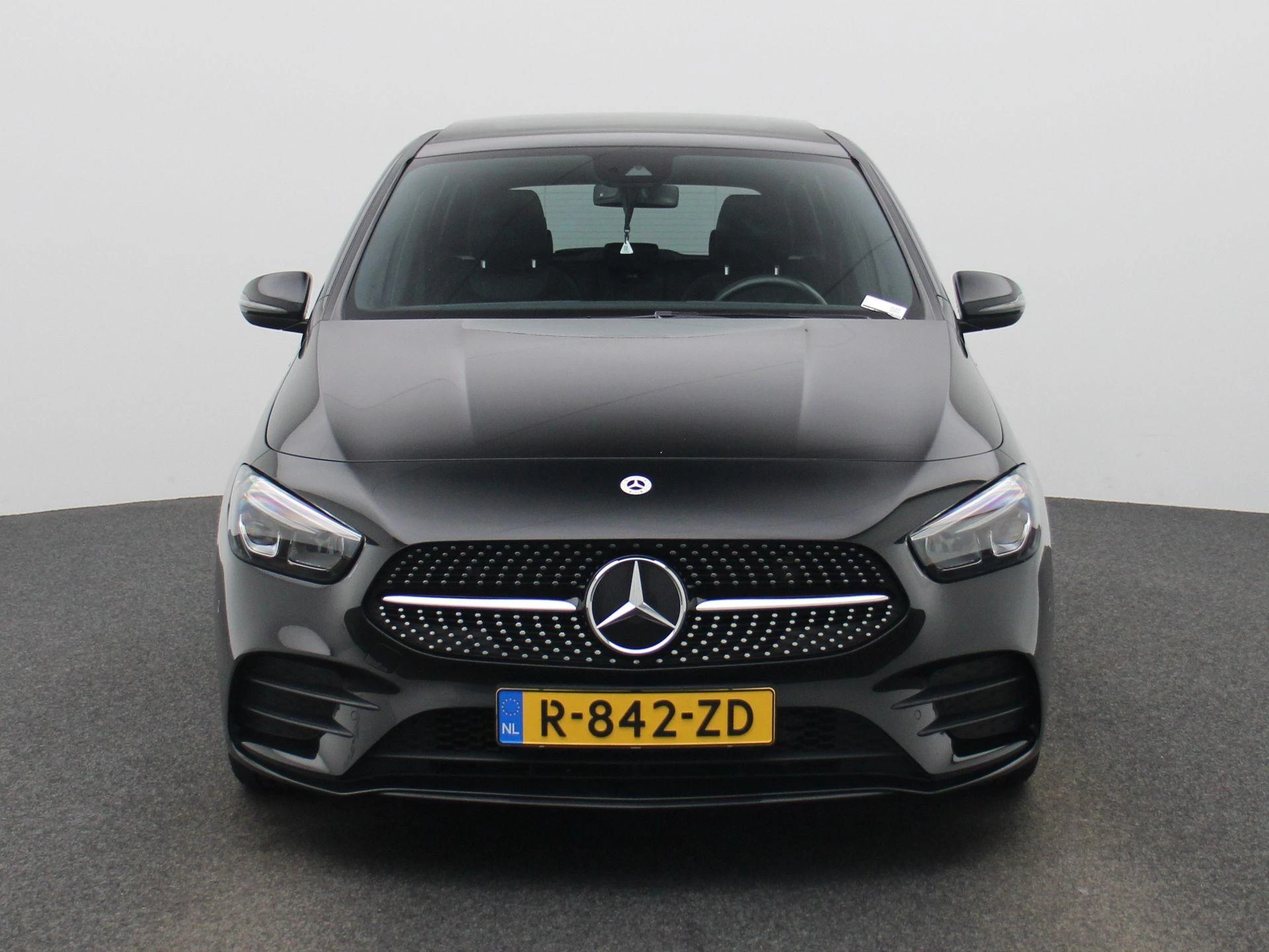 Mercedes-Benz B-Klasse met kenteken R-842-ZD – autofoto 4