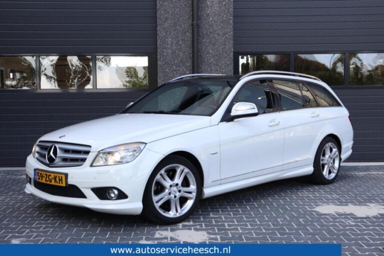 Mercedes-Benz C-Klasse met kenteken 59-ZG-KH – vooraanzicht