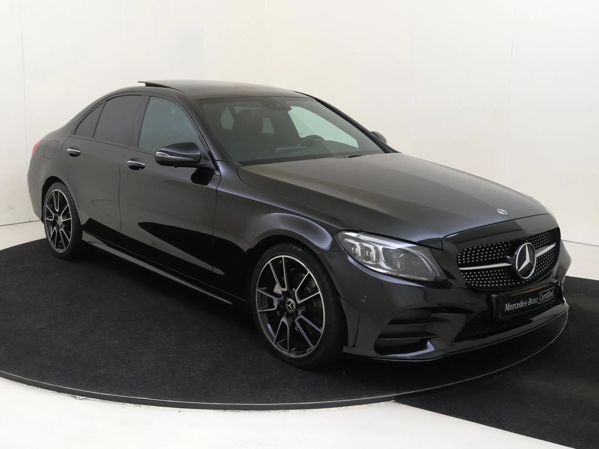 Mercedes-Benz C-Klasse met kenteken 81100 – autofoto 3