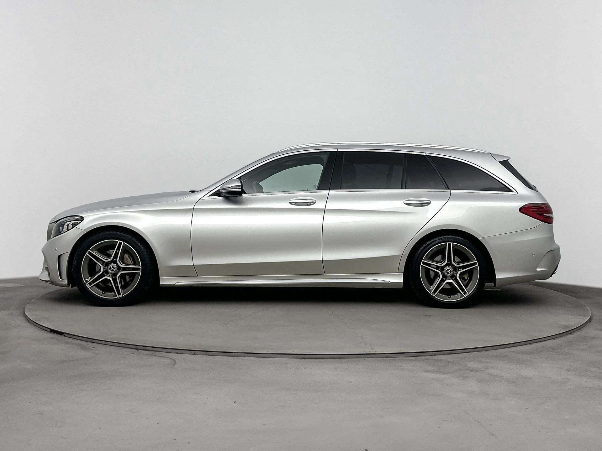 Mercedes-Benz C-Klasse met kenteken 81100 – autofoto 4