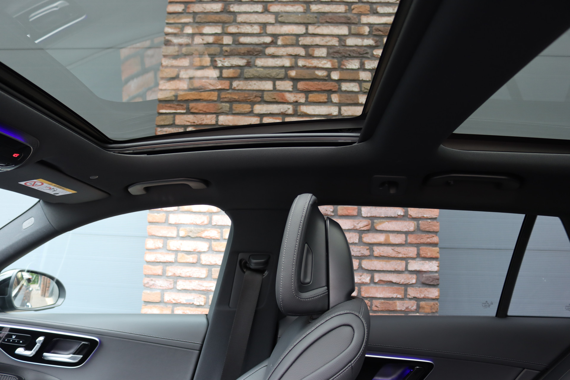 Mercedes-Benz C-Klasse – dashboard