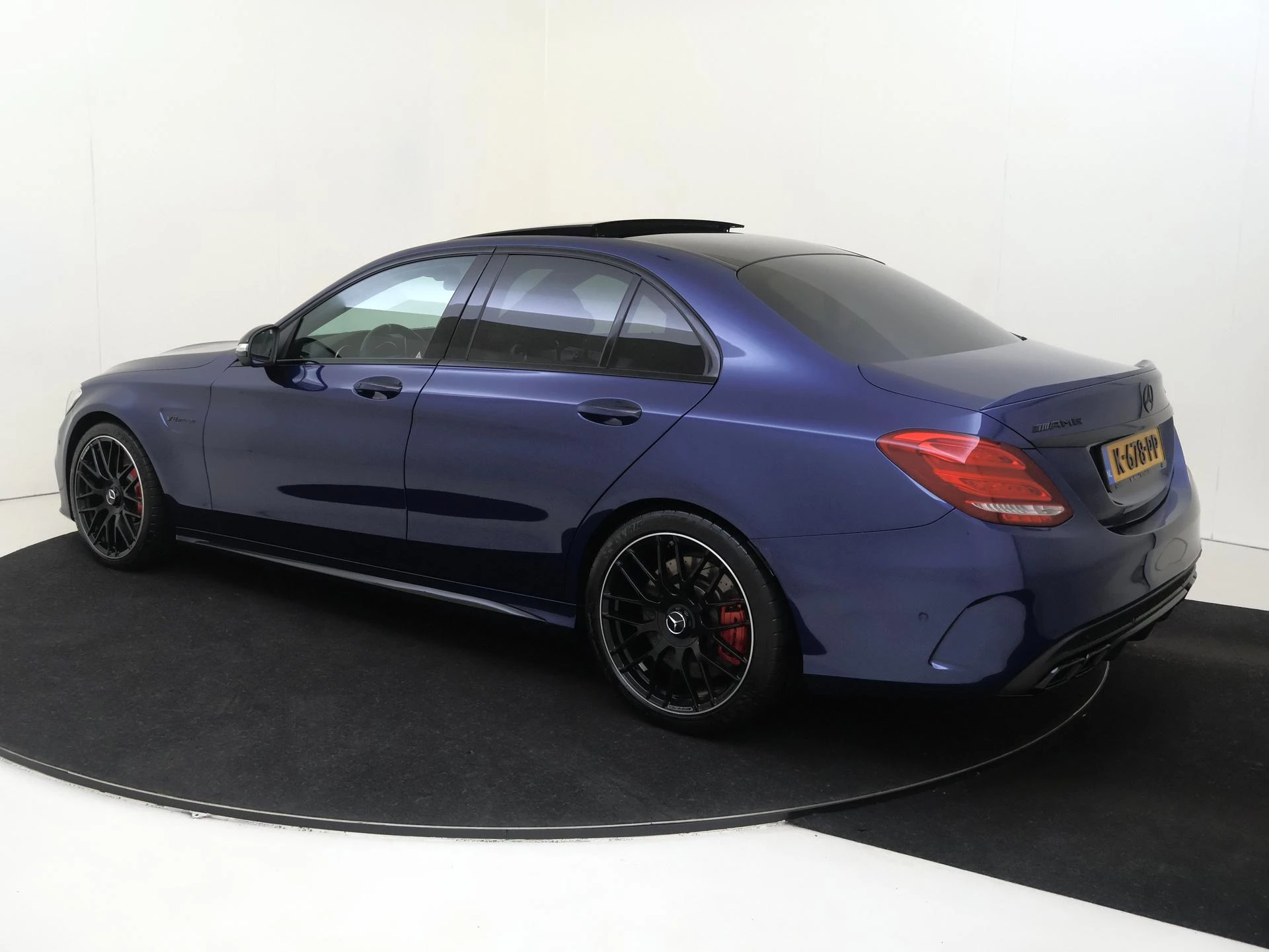 Mercedes-Benz C-Klasse met kenteken 82100 – autofoto 4