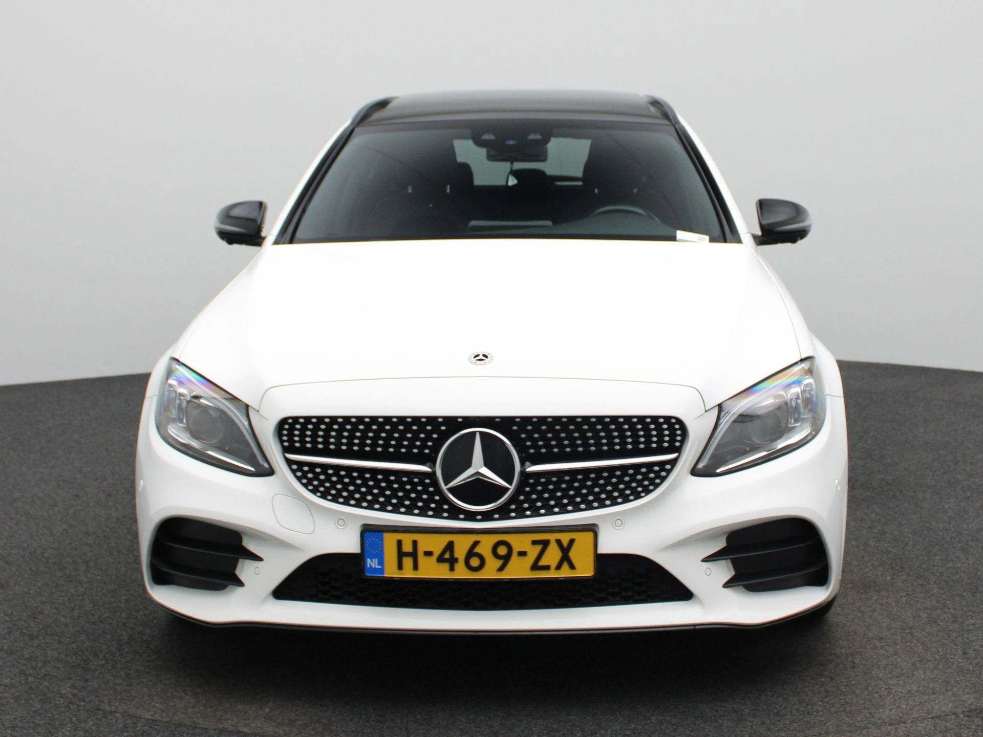 Mercedes-Benz C-Klasse met kenteken H-469-ZX – autofoto 4