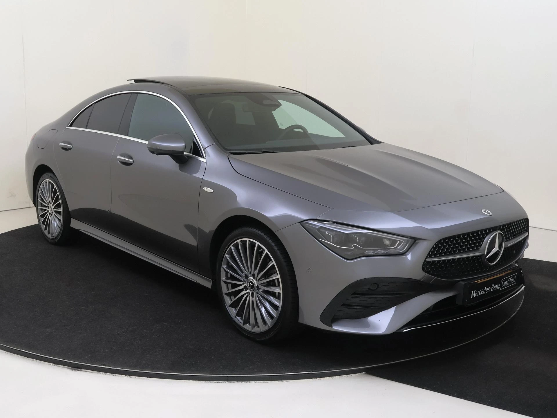 Mercedes-Benz CLA met kenteken 09100 – autofoto 3
