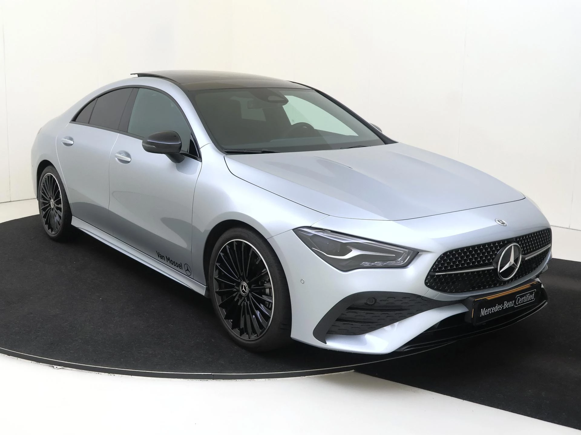Mercedes-Benz CLA met kenteken JGX-56-T – autofoto 3