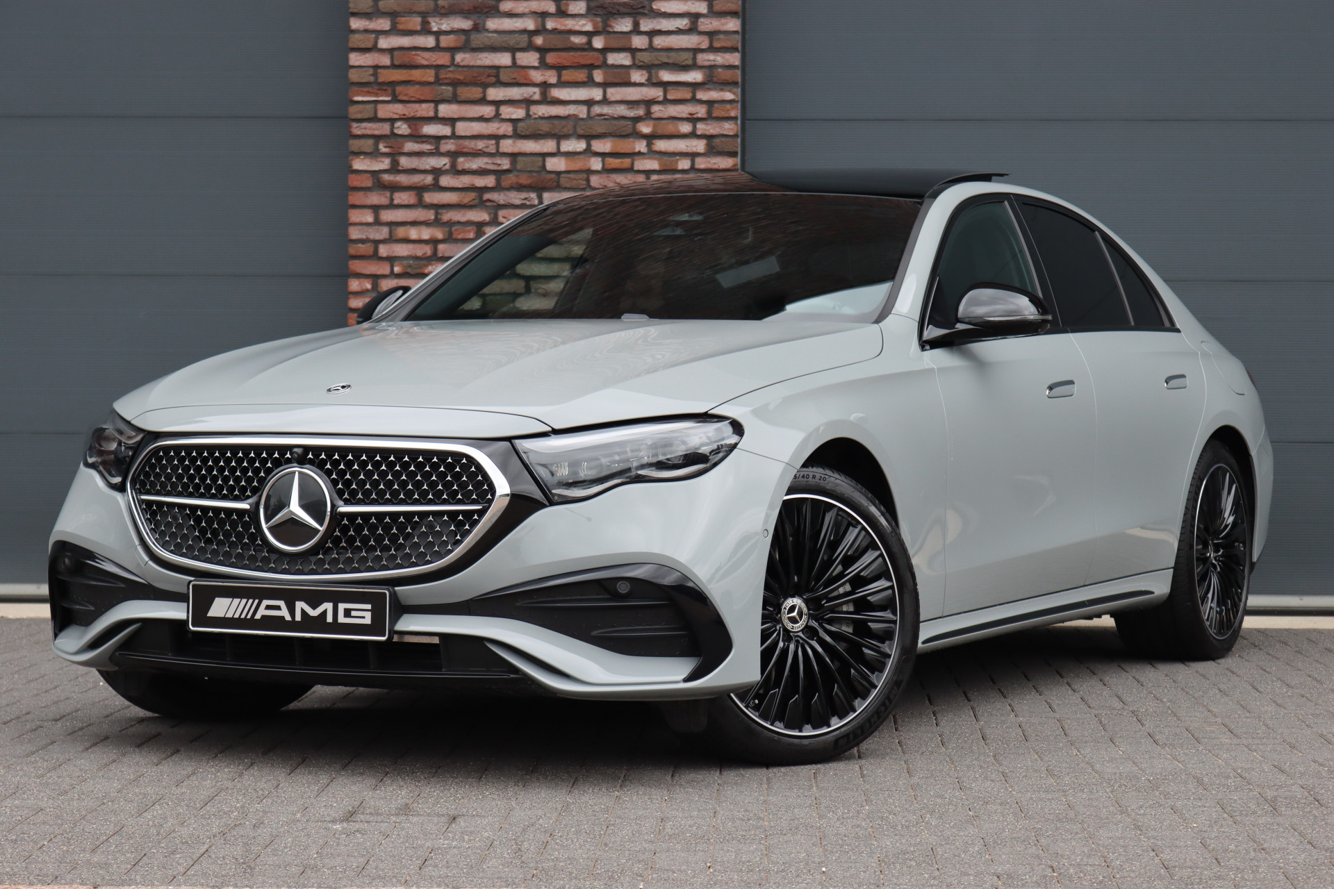 Mercedes-Benz E-Klasse – vooraanzicht
