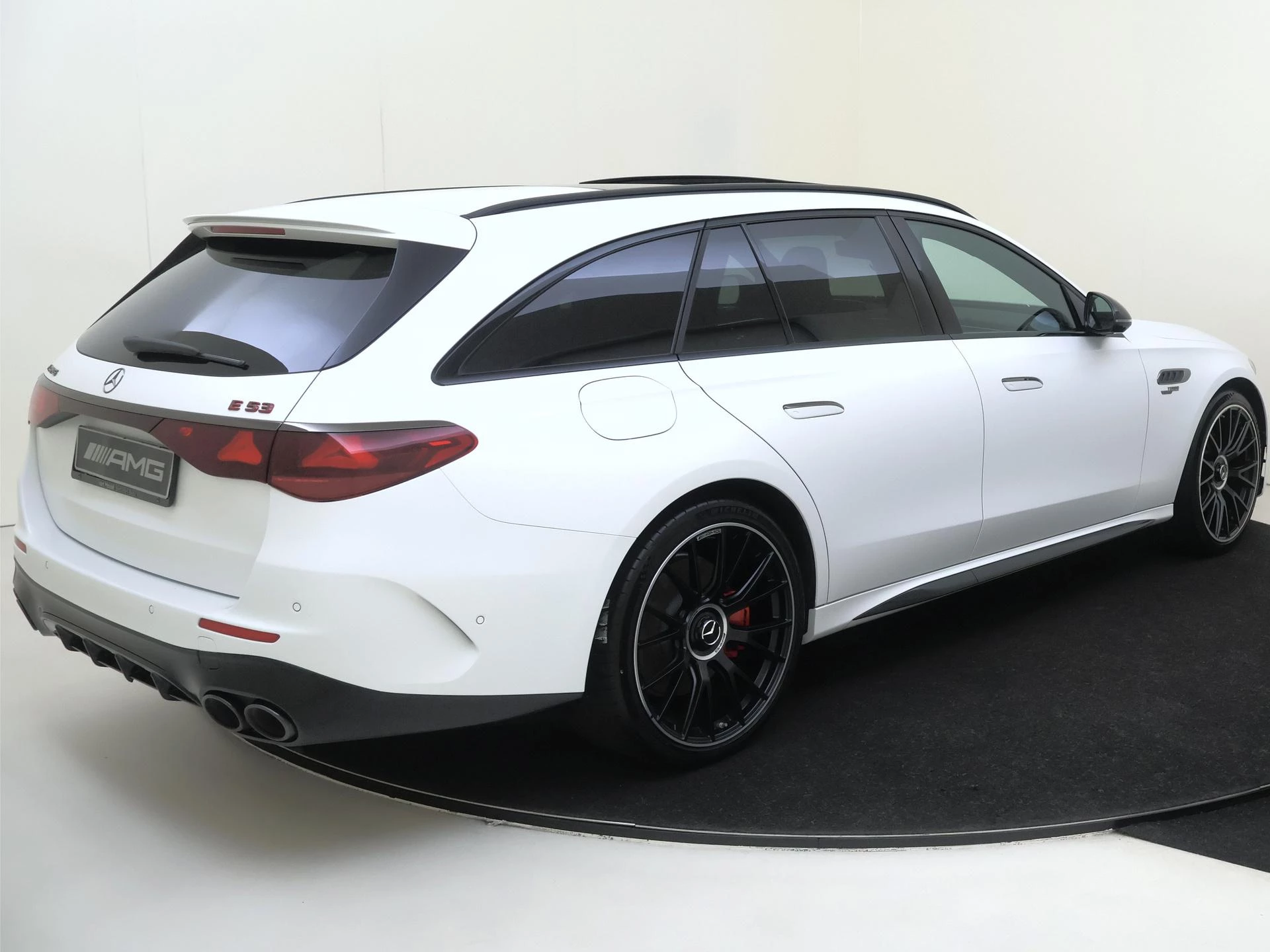 Mercedes-Benz E-Klasse met kenteken 10100 – autofoto 5