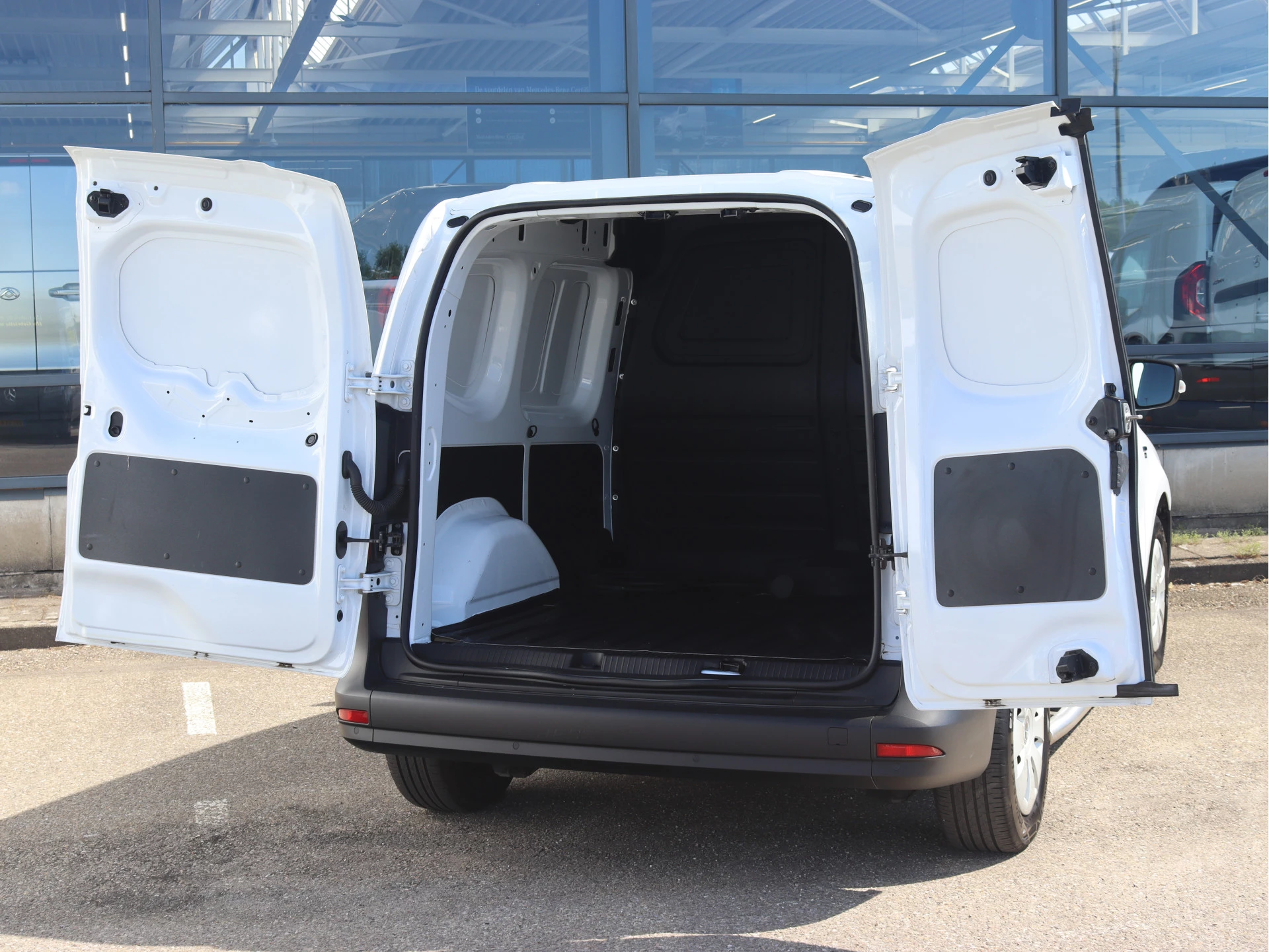 Mercedes-Benz eCitan – autofoto 5