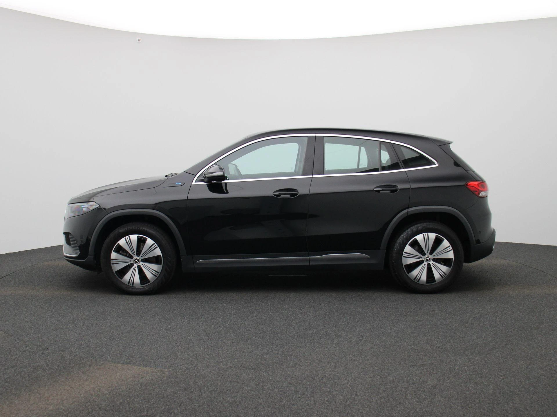Mercedes-Benz EQA – autofoto 5