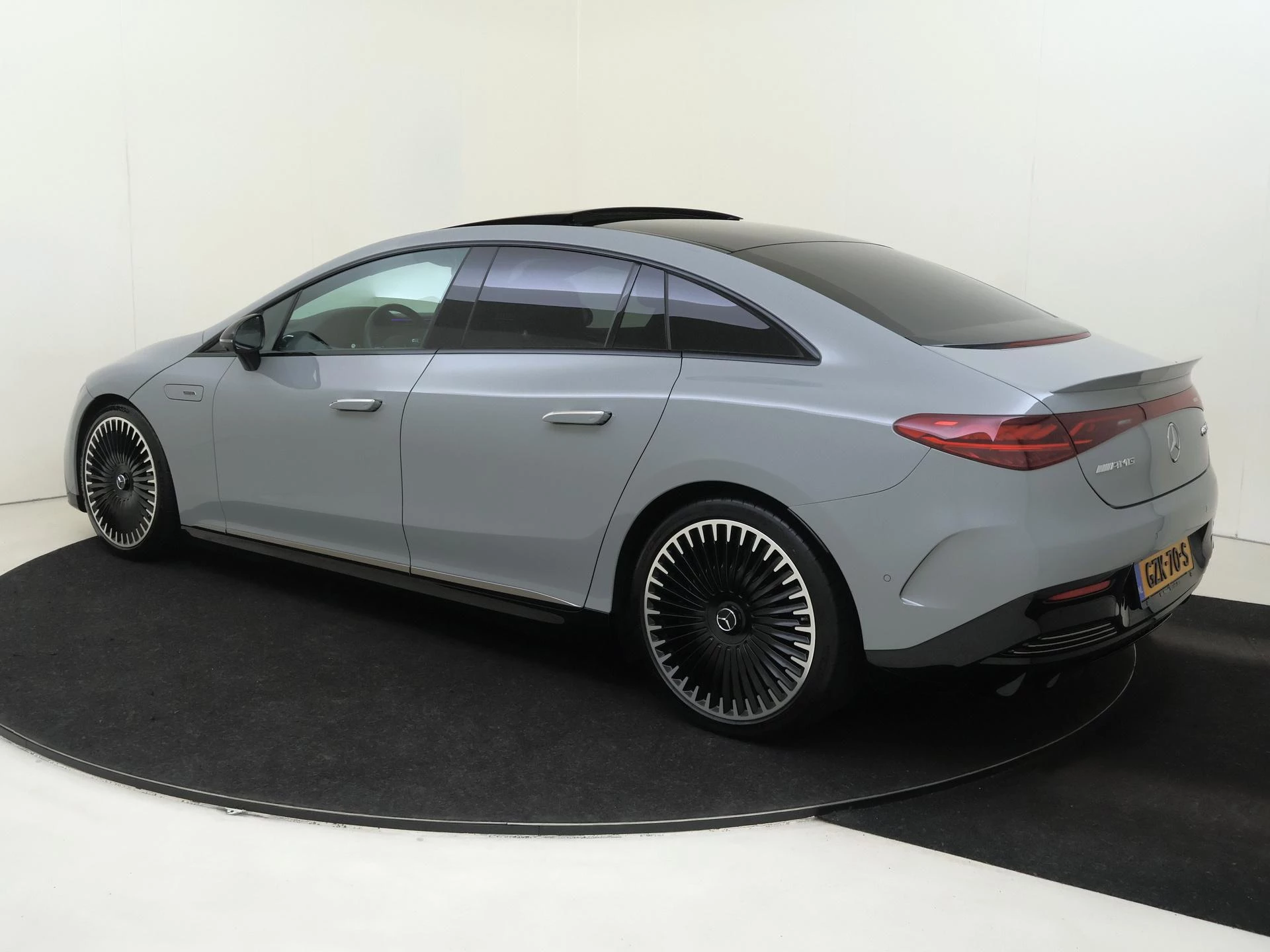 Mercedes-Benz EQE – autofoto 4