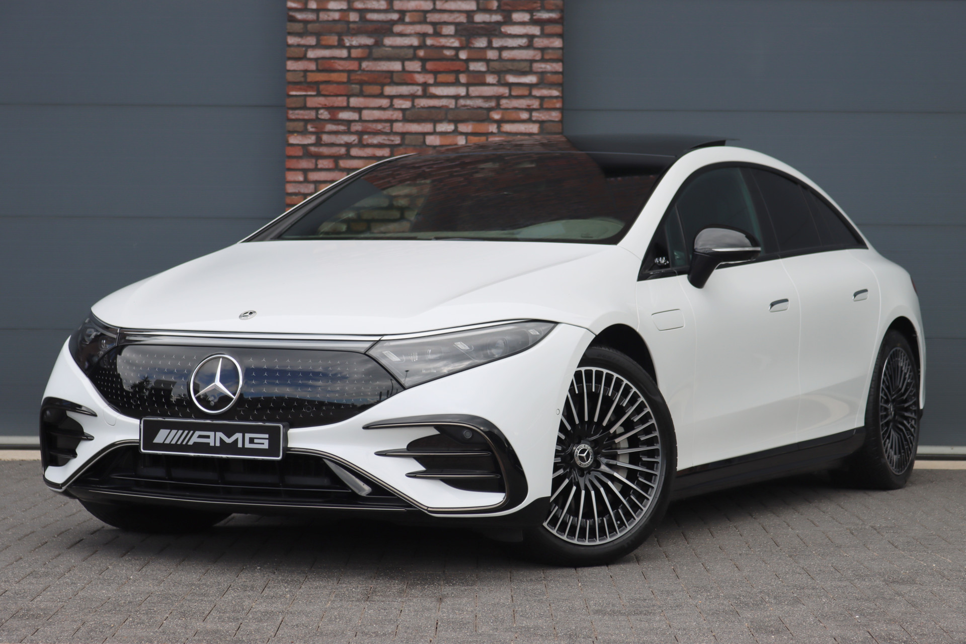Mercedes-Benz EQS financial lease
