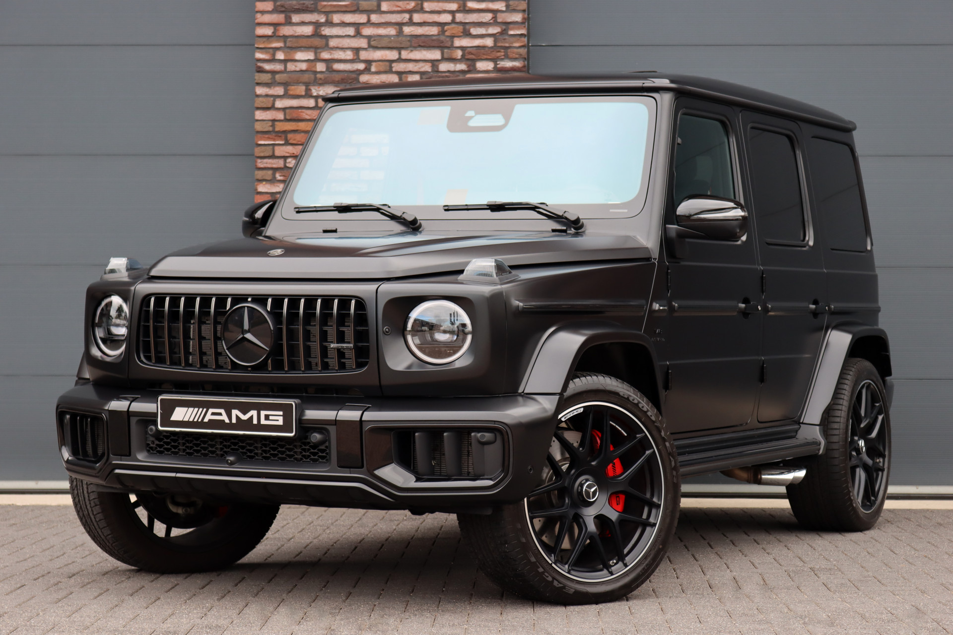 Mercedes-Benz G-Klasse – vooraanzicht