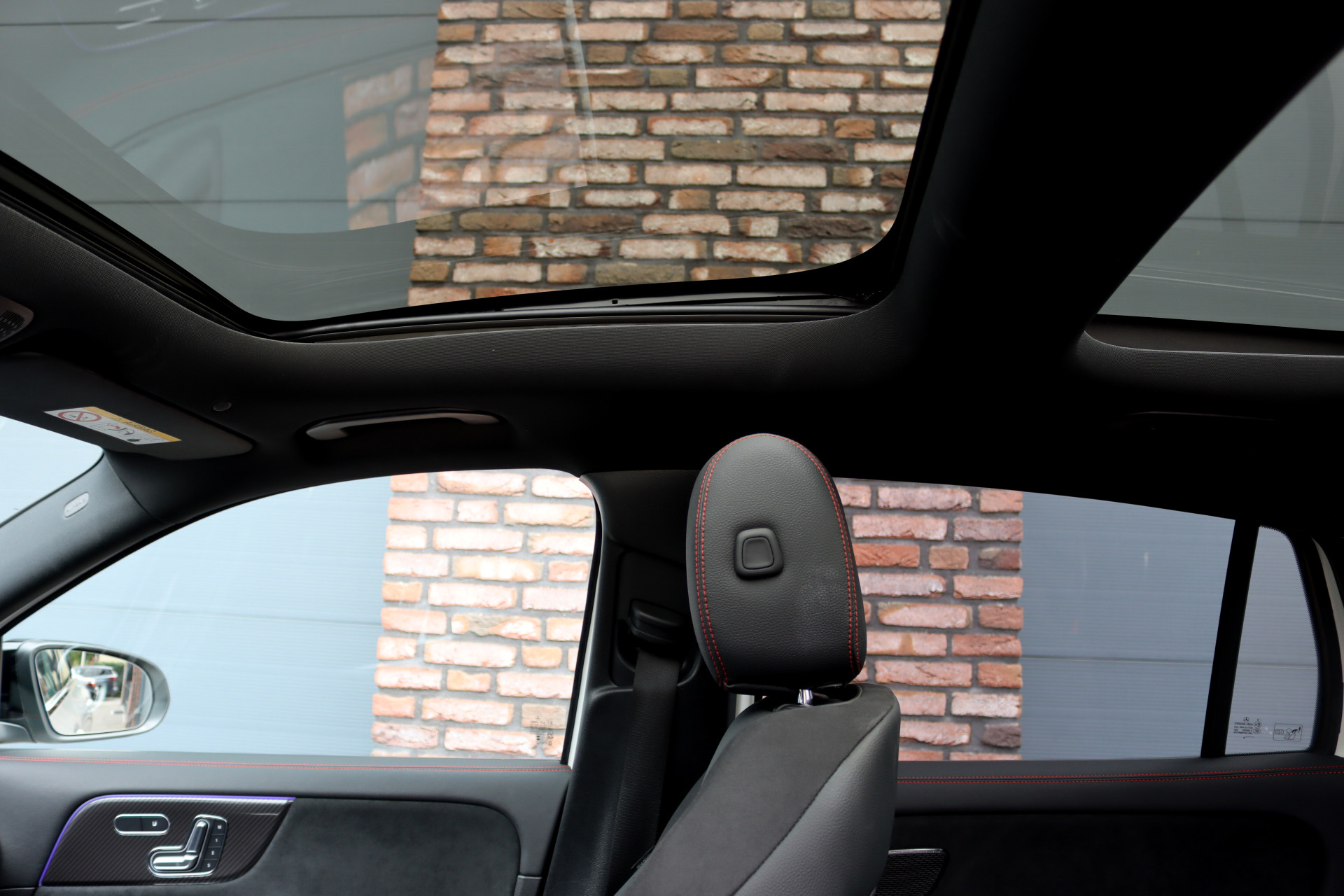 Mercedes-Benz GLA – dashboard