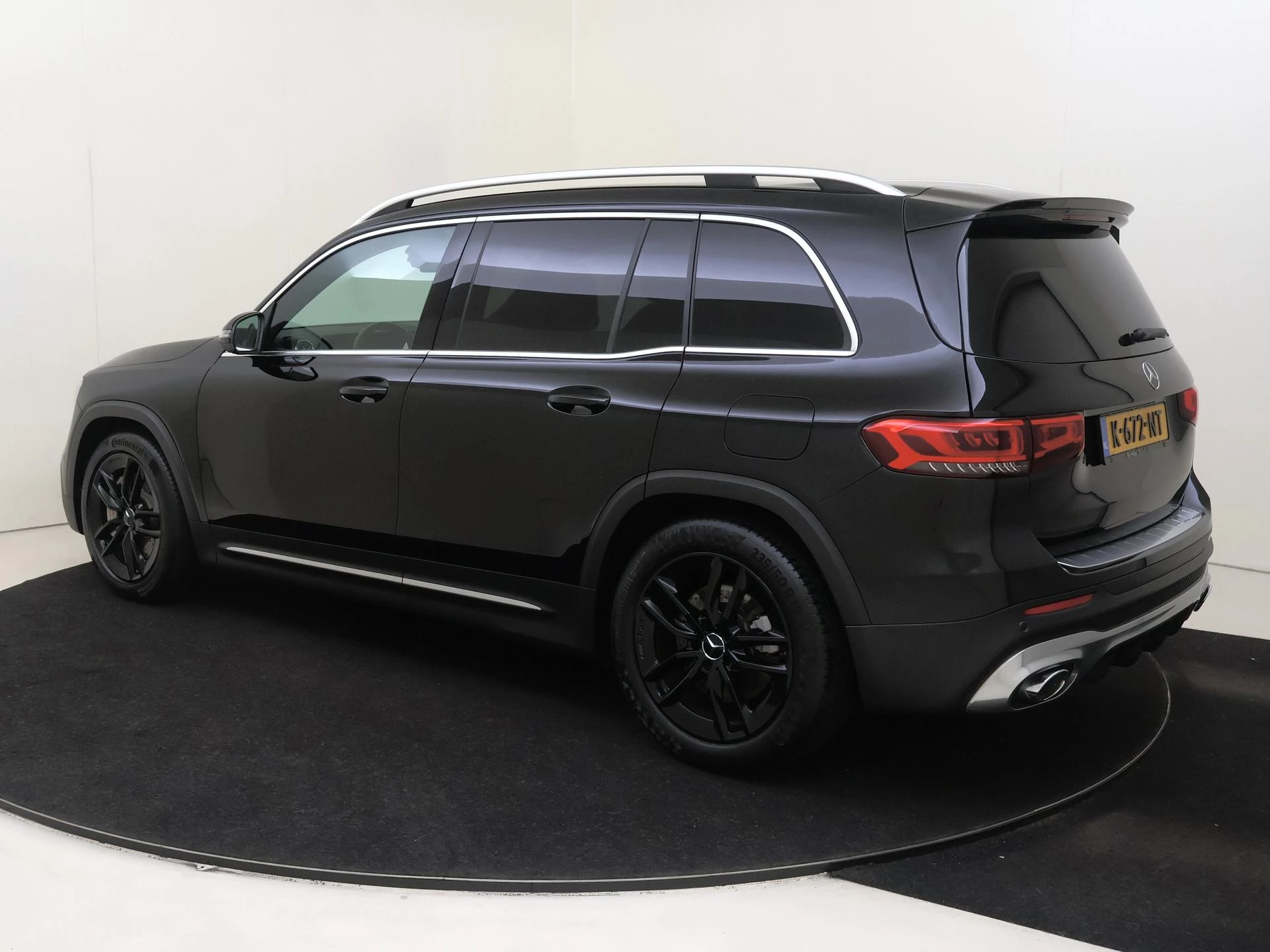 Mercedes-Benz GLB met kenteken K-672-NT – autofoto 4
