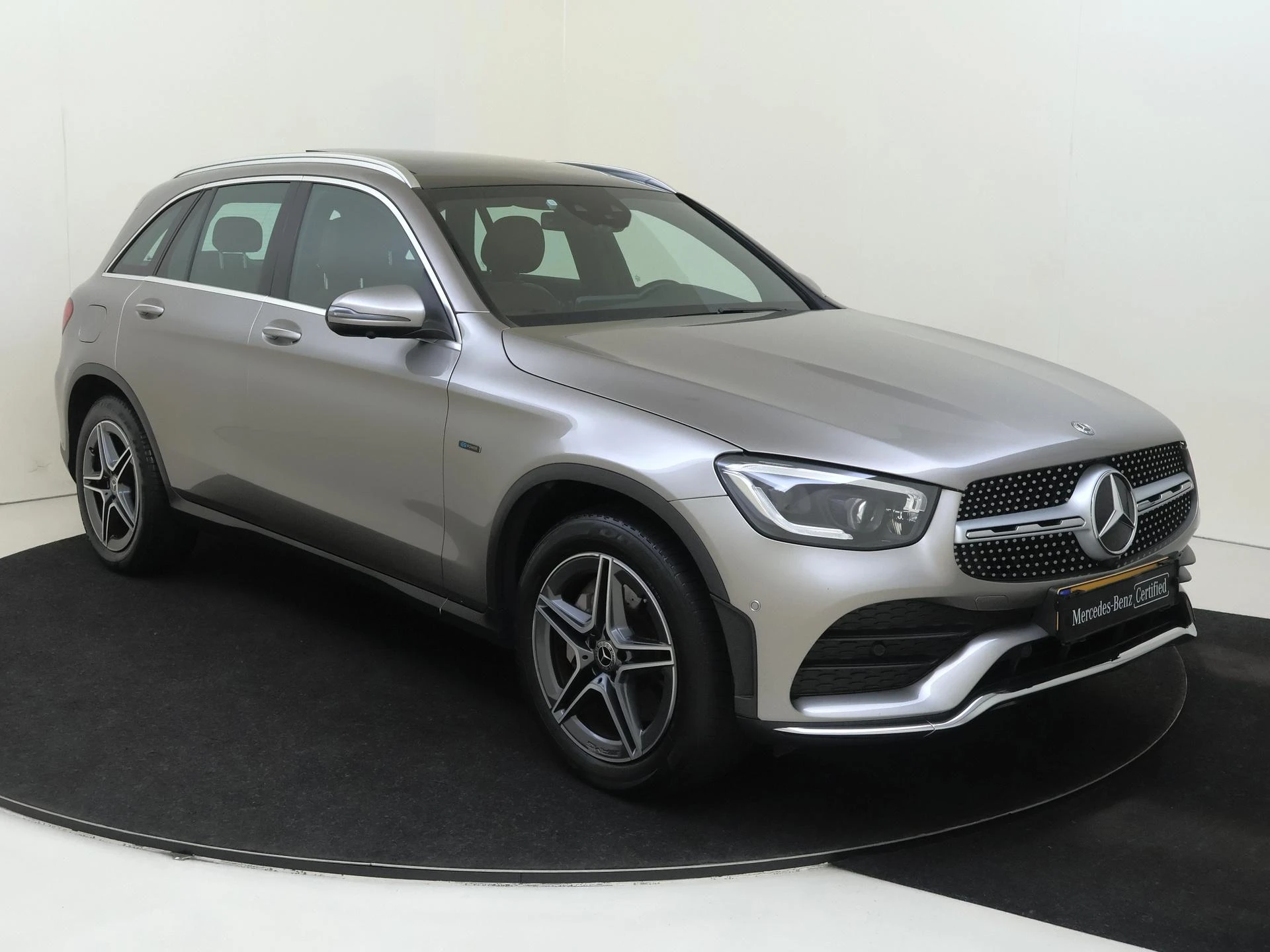 Mercedes-Benz GLC met kenteken 26100 – autofoto 3