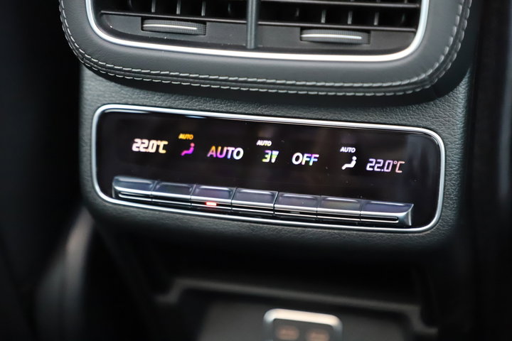 Mercedes-Benz GLE – vooraanzicht