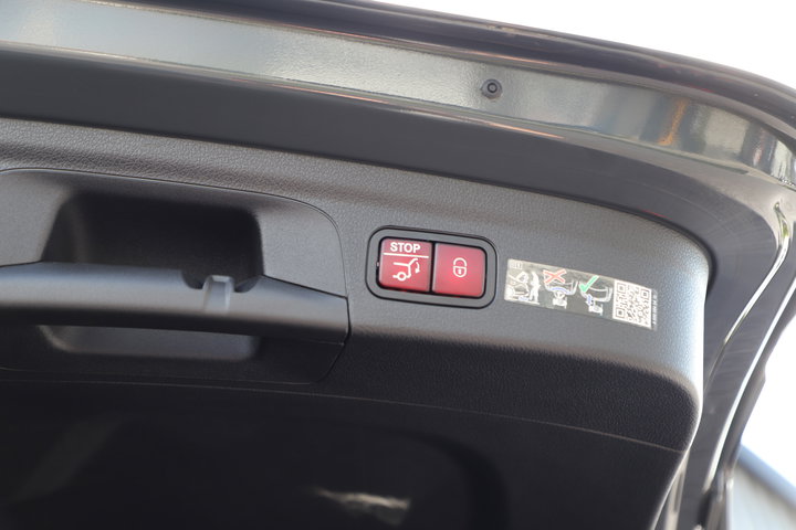 Mercedes-Benz GLE – achteraanzicht