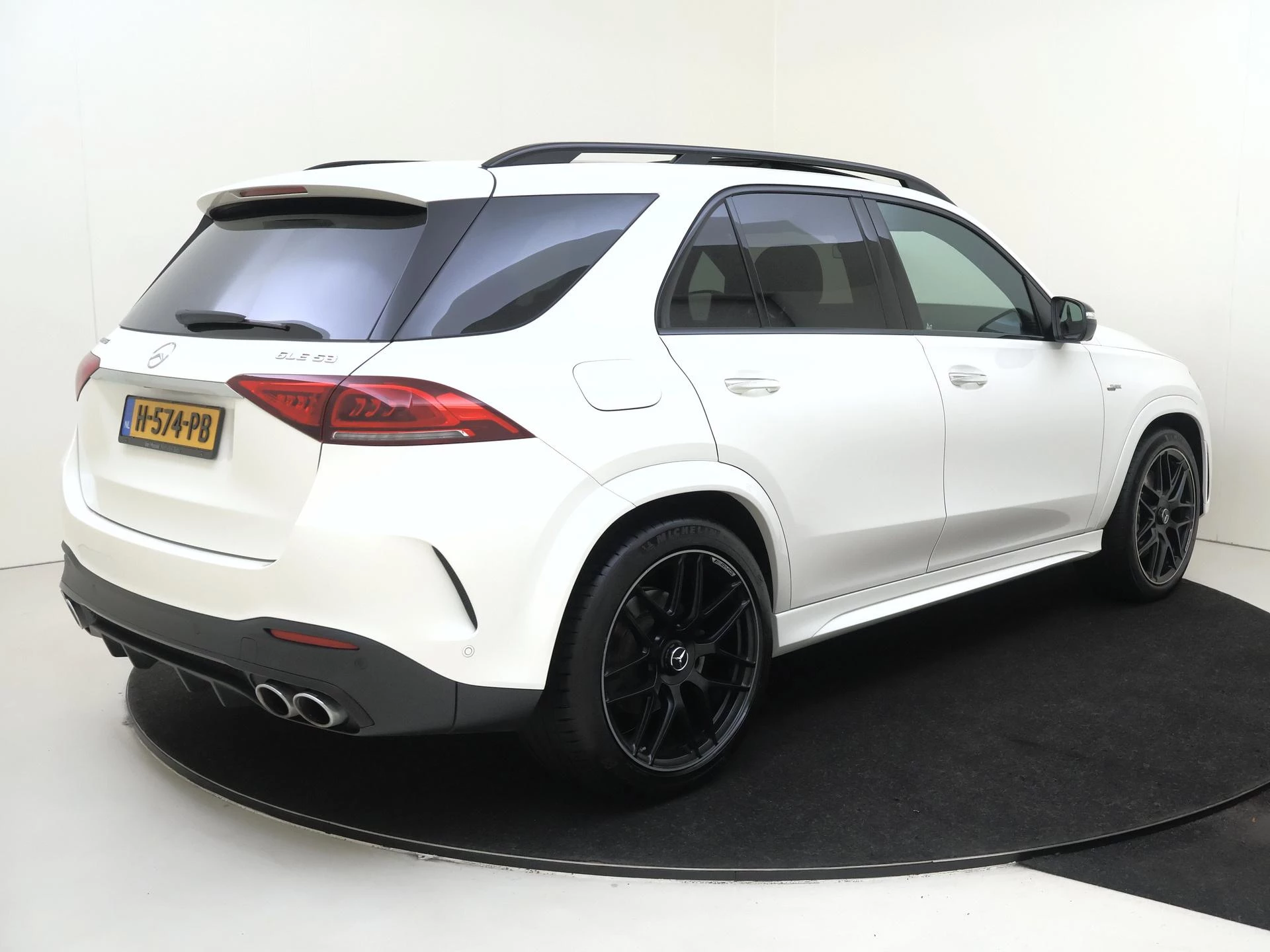 Mercedes-Benz GLE met kenteken H-574-PB – autofoto 3