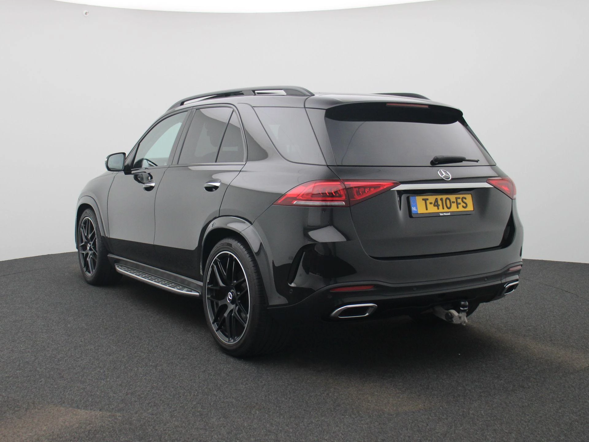 Mercedes-Benz GLE met kenteken T-410-FS – autofoto 3