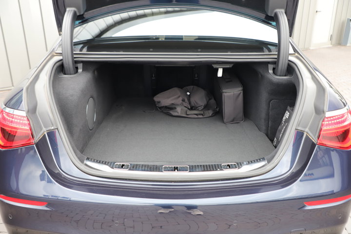 Mercedes-Benz S-Klasse financial lease
