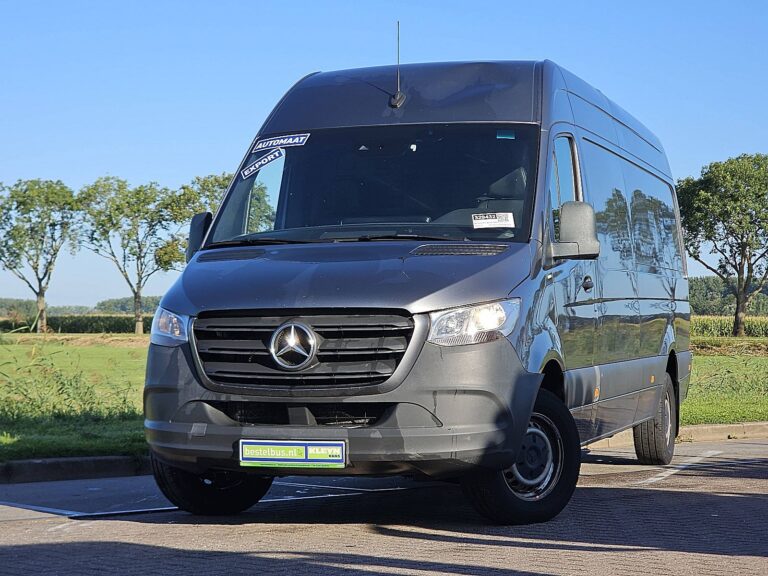 Mercedes-Benz Sprinter – vooraanzicht