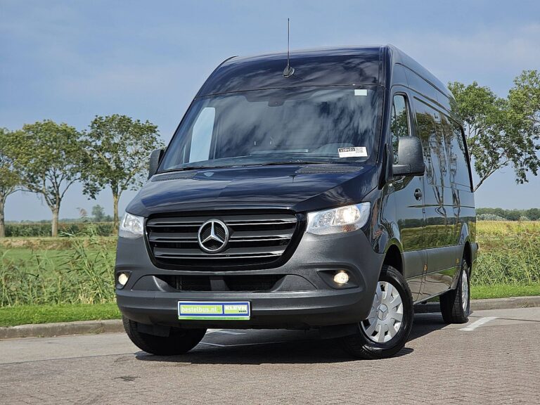 Mercedes-Benz Sprinter – vooraanzicht
