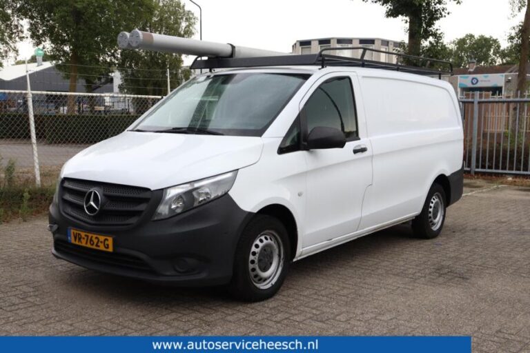 Mercedes-Benz Vito met kenteken VR-762-G – vooraanzicht