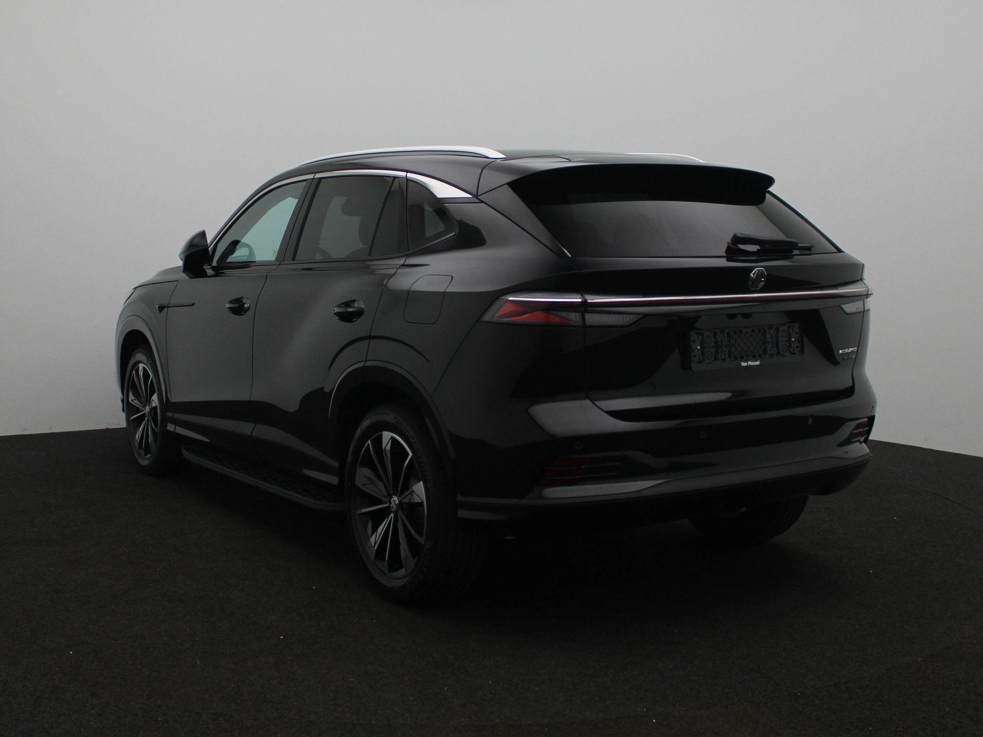 MG HS – autofoto 4