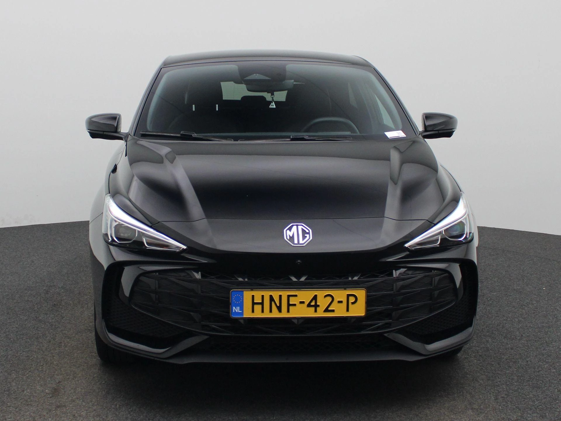 MG MG3 – autofoto 4
