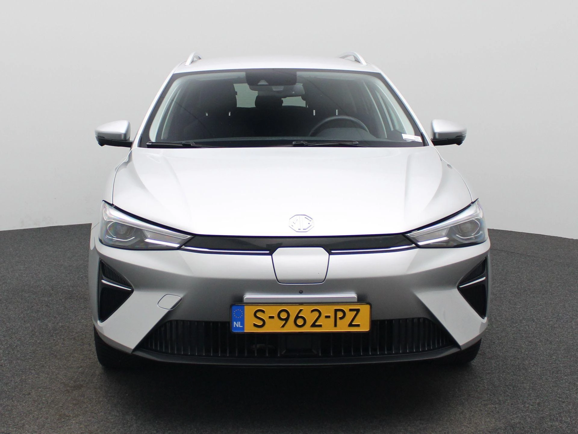 MG MG5 – autofoto 5