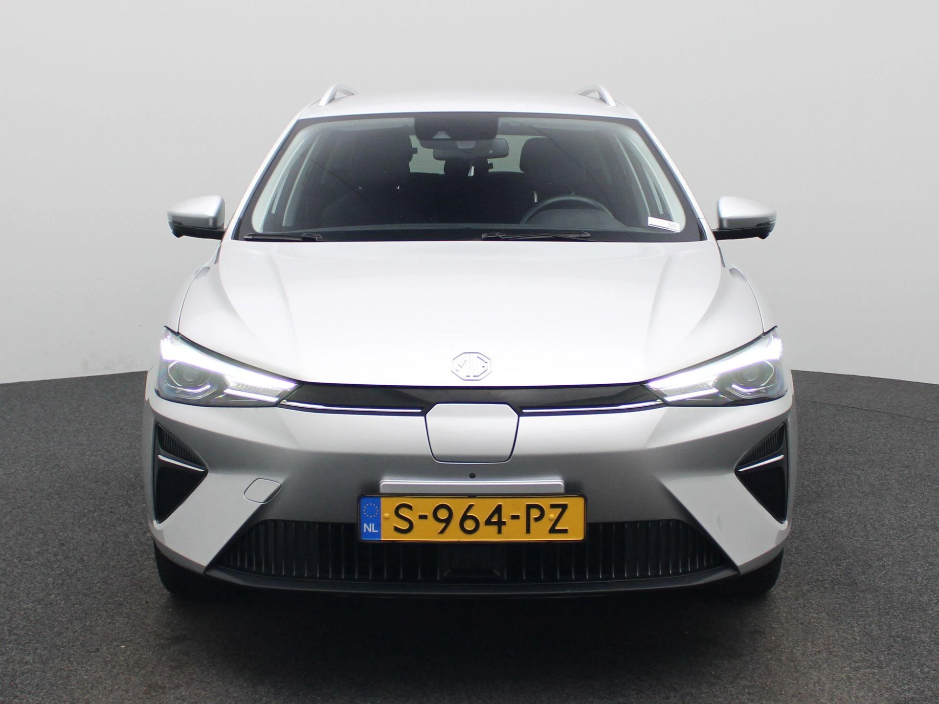 MG MG5 – autofoto 5