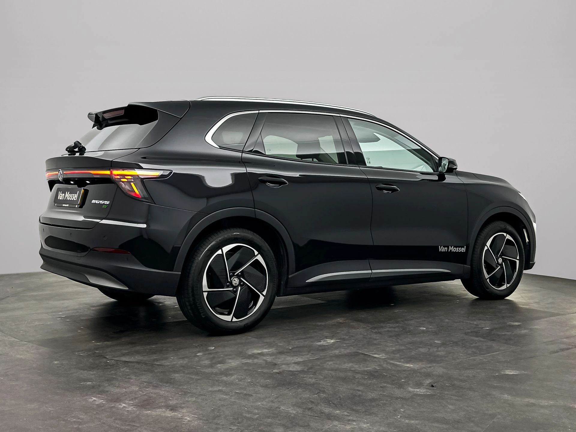 MG MGS5EV – autofoto 5