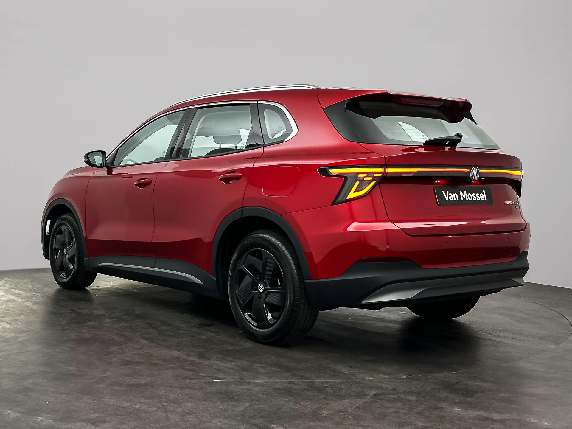 MG MGS5EV – autofoto 5