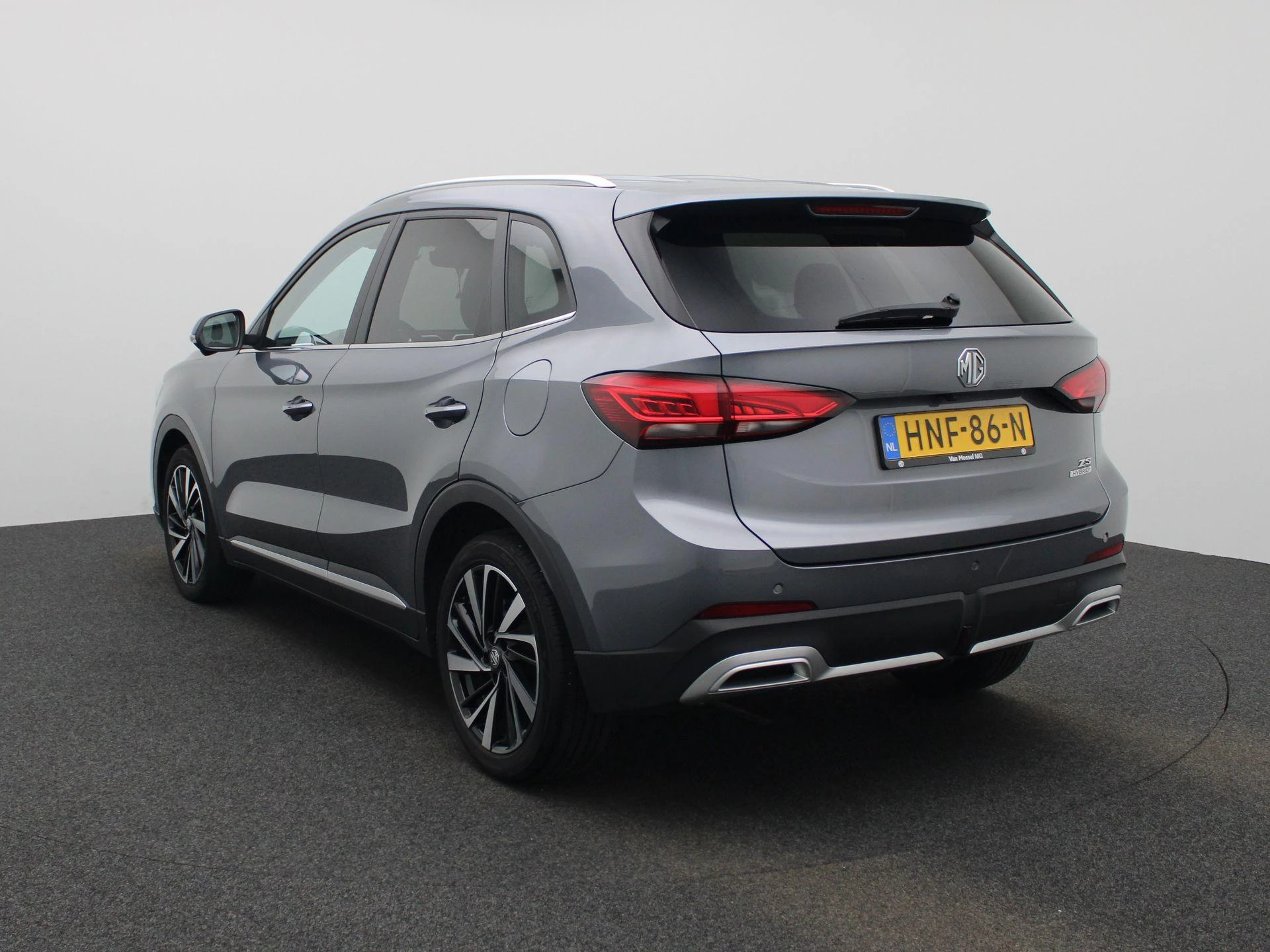 MG ZS – autofoto 3
