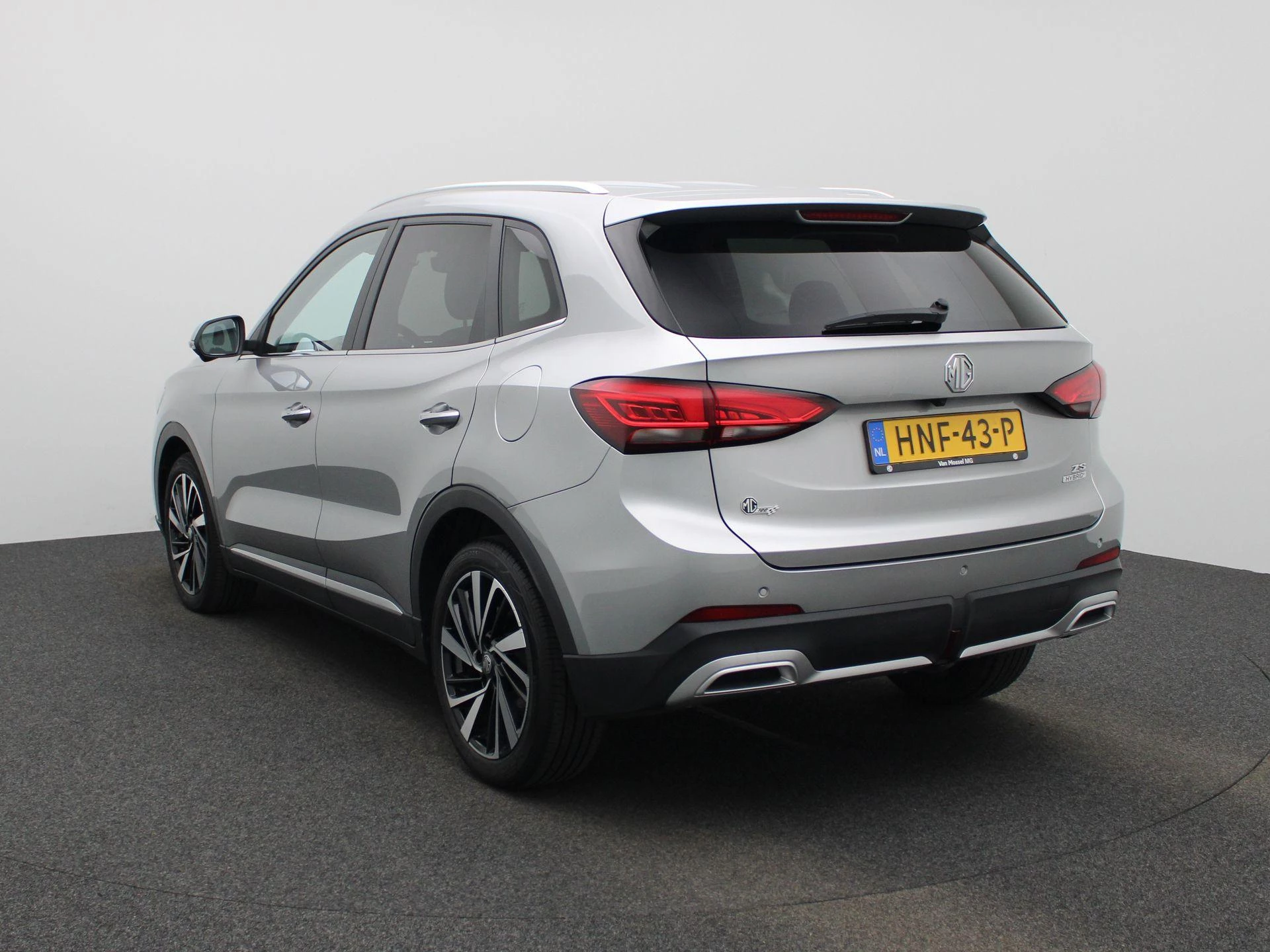 MG ZS – autofoto 3